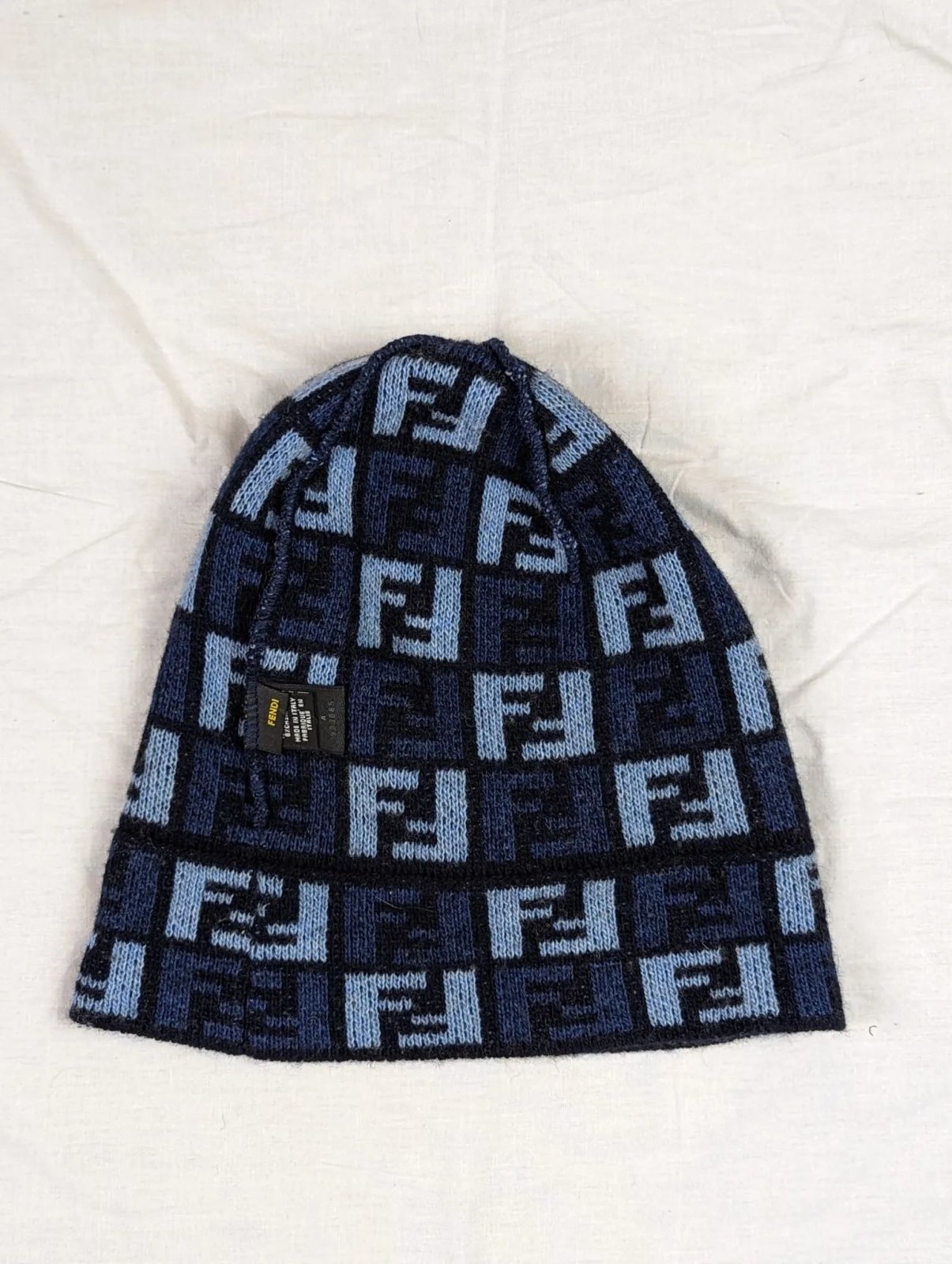vintage Fendi beanie Fendi