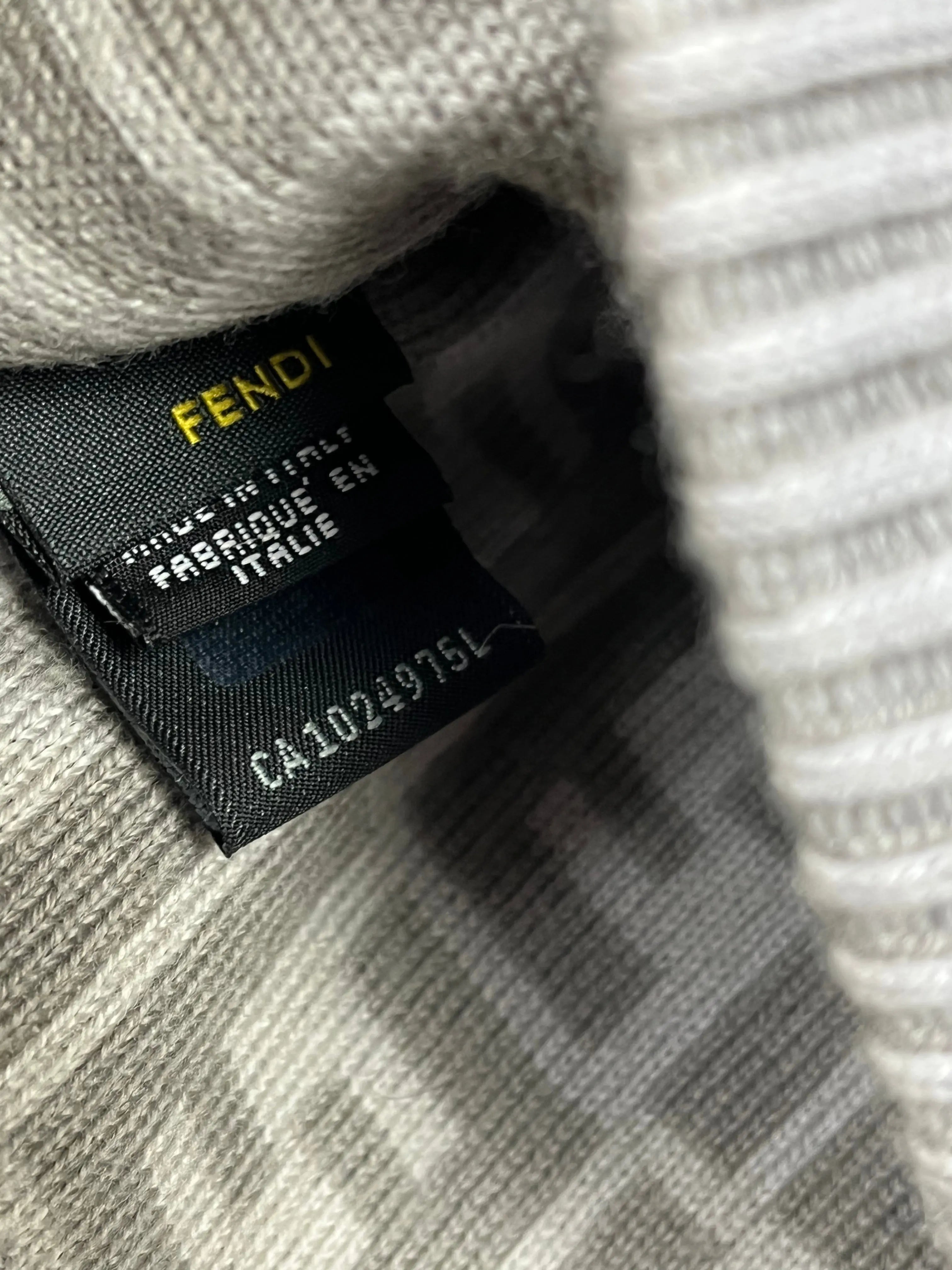 vintage Fendi bobble hat Fendi