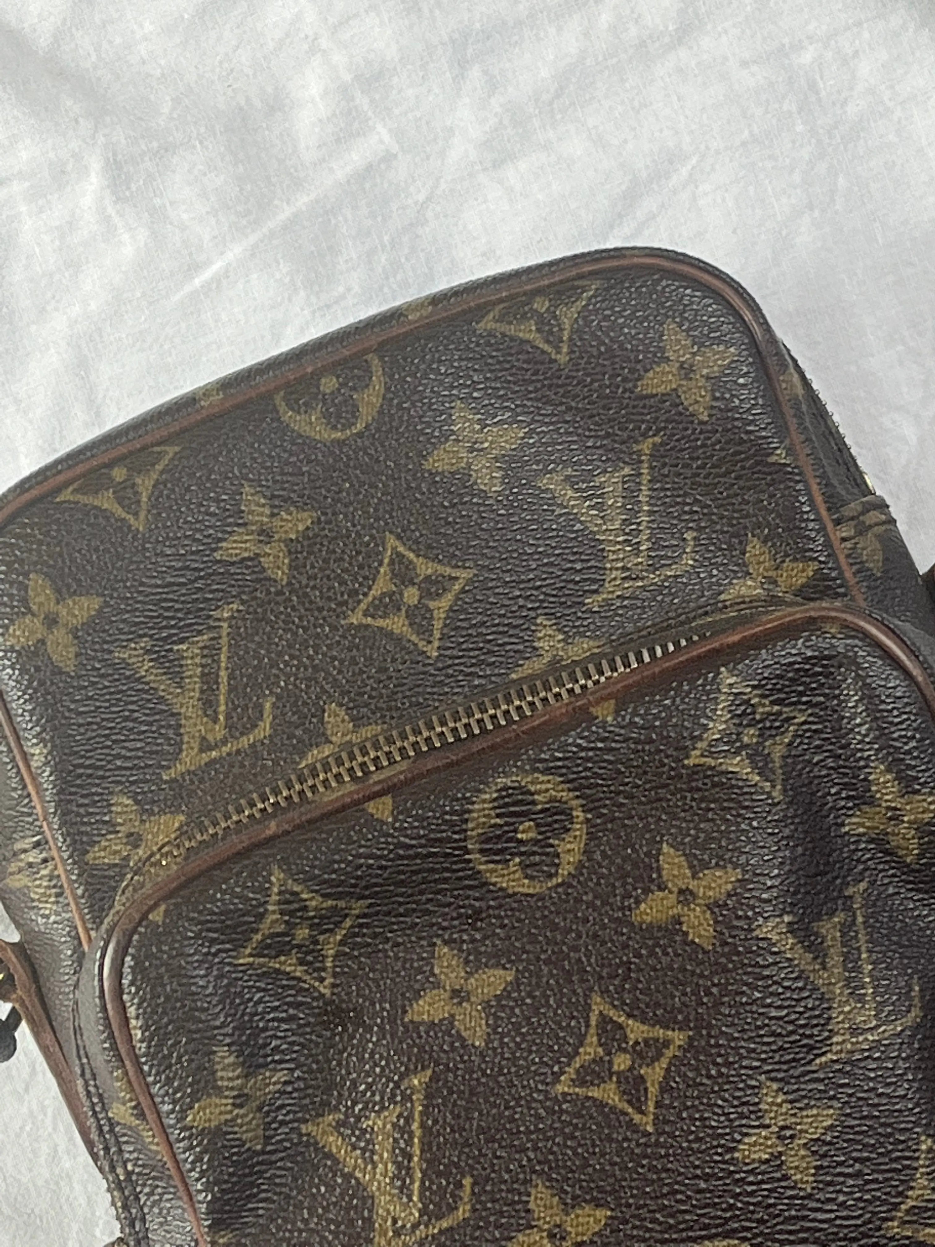 vintage Louis Vuitton amazon sling bag Louis Vuitton