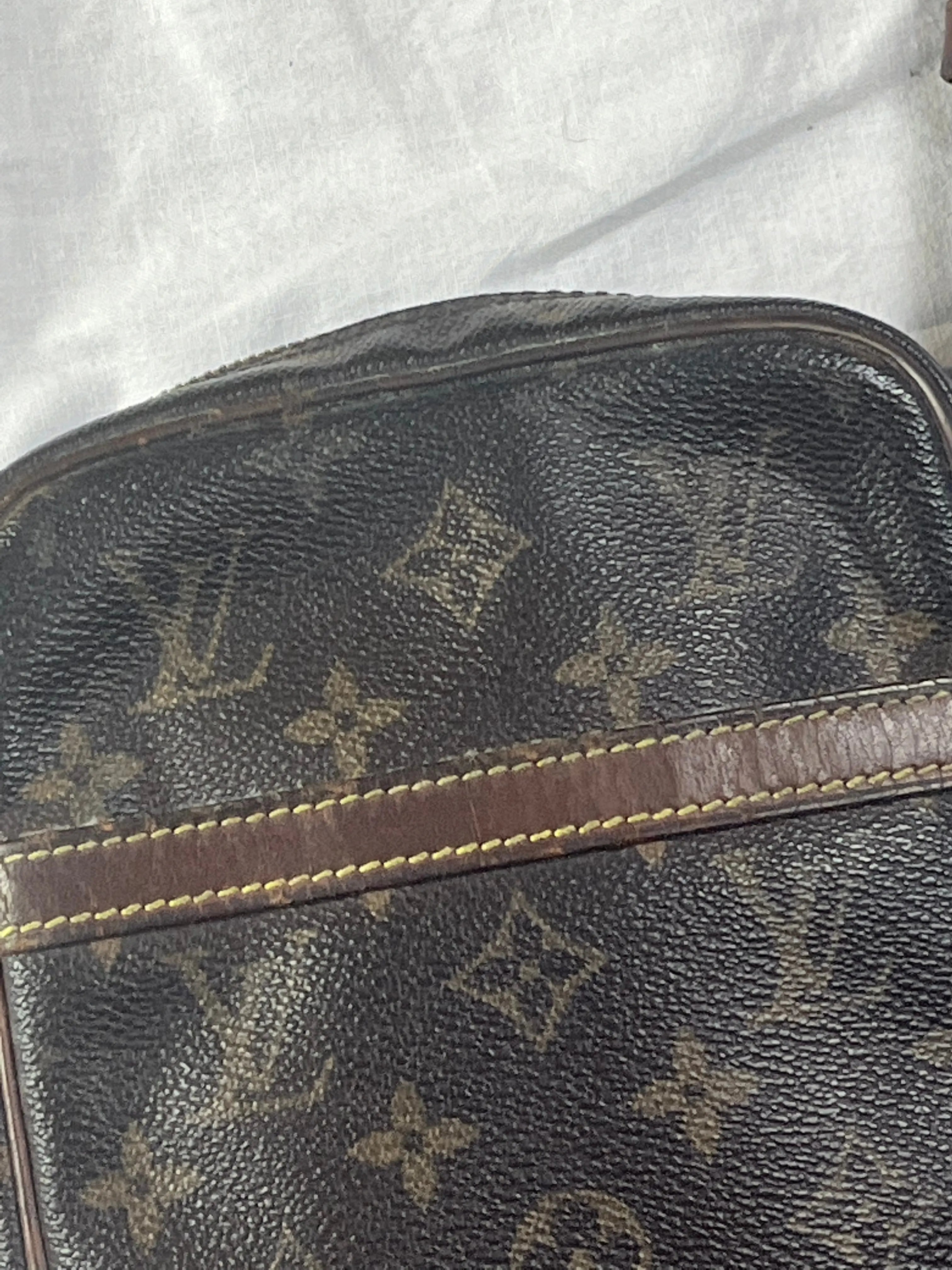 vintage Louis Vuitton danube sling bag Louis Vuitton