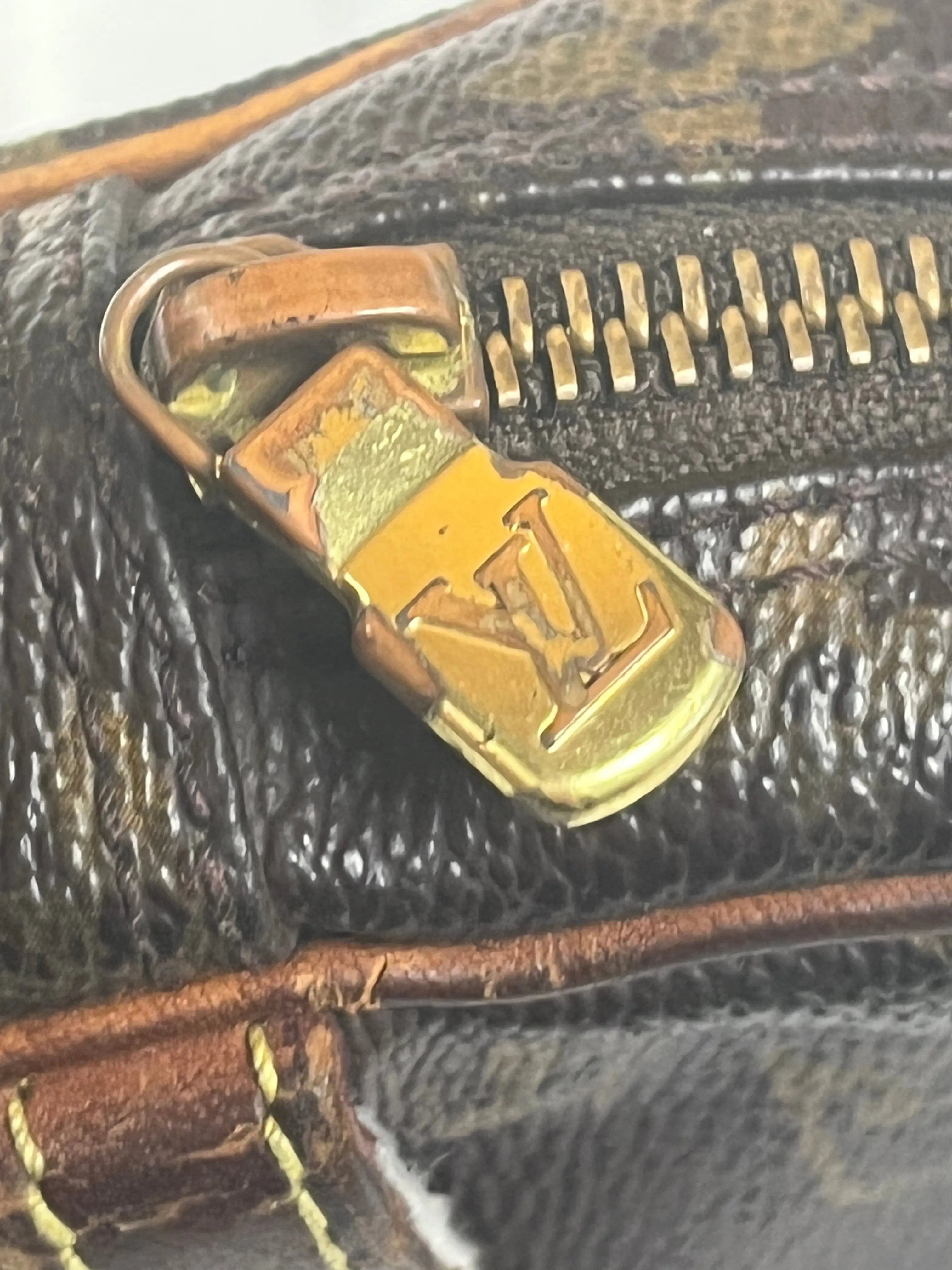 vintage Louis Vuitton danube sling bag Louis Vuitton
