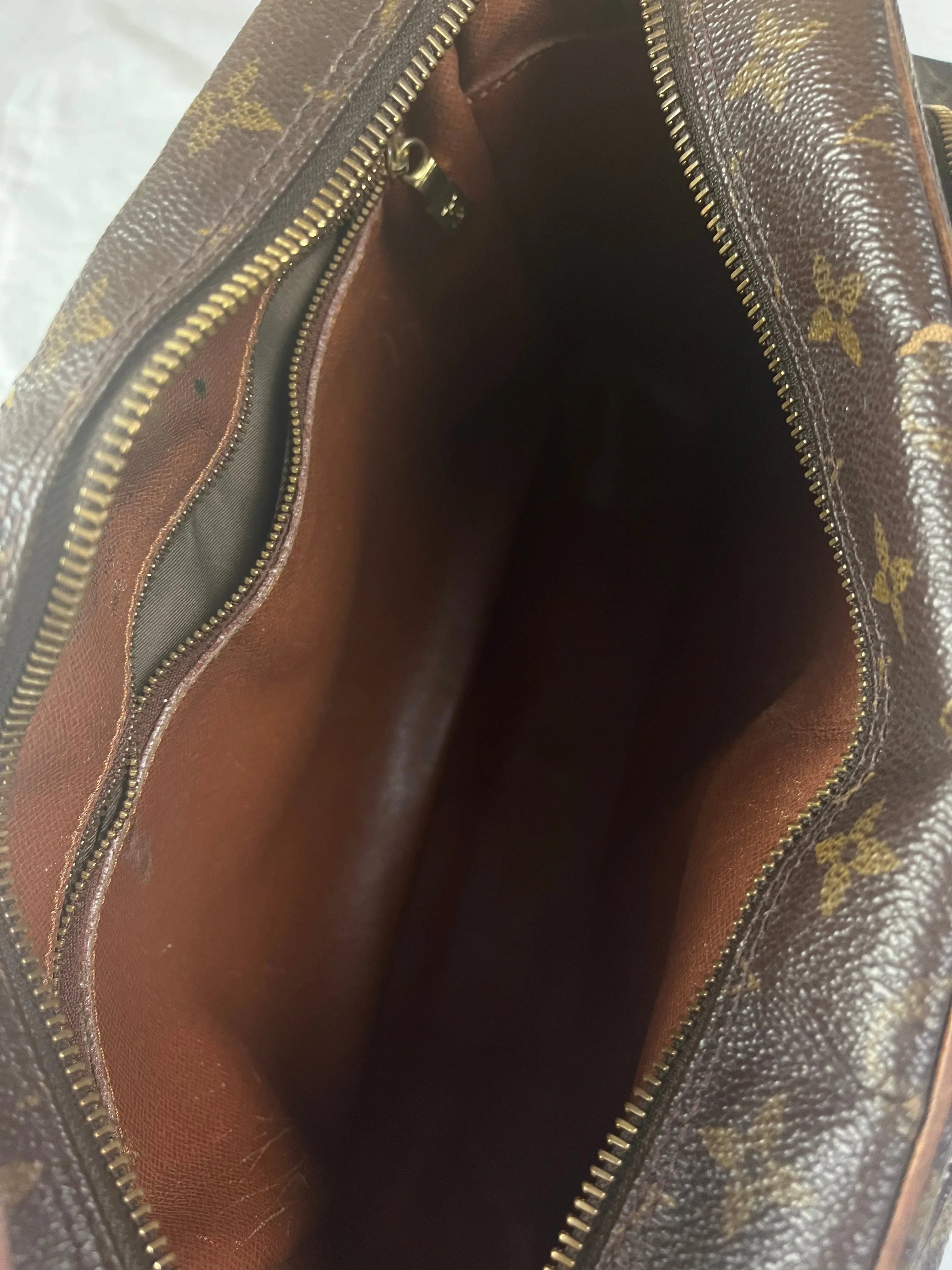 vintage Louis Vuitton sling bag Louis Vuitton