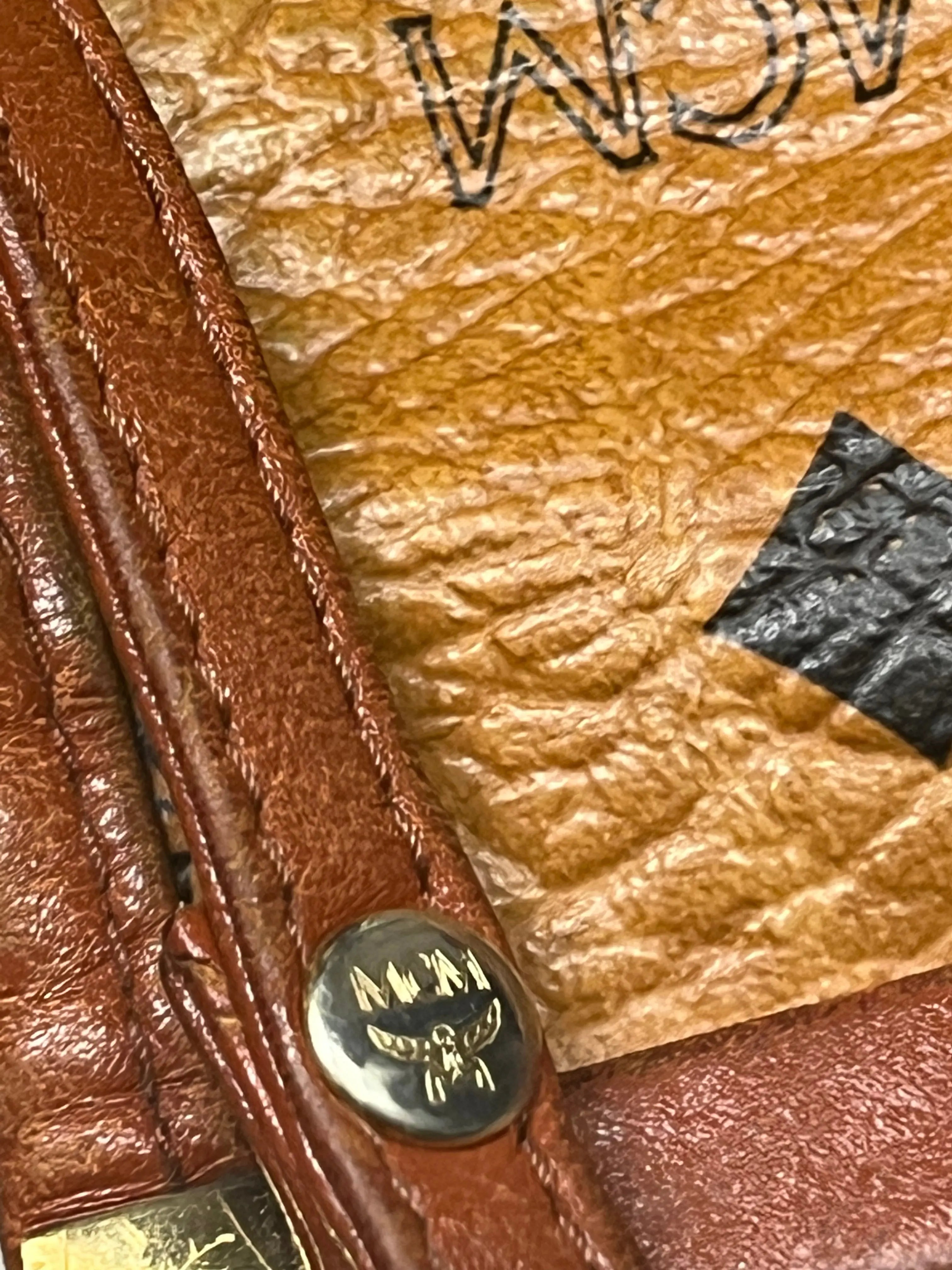 vintage M.C.M slingbag 439sportswear