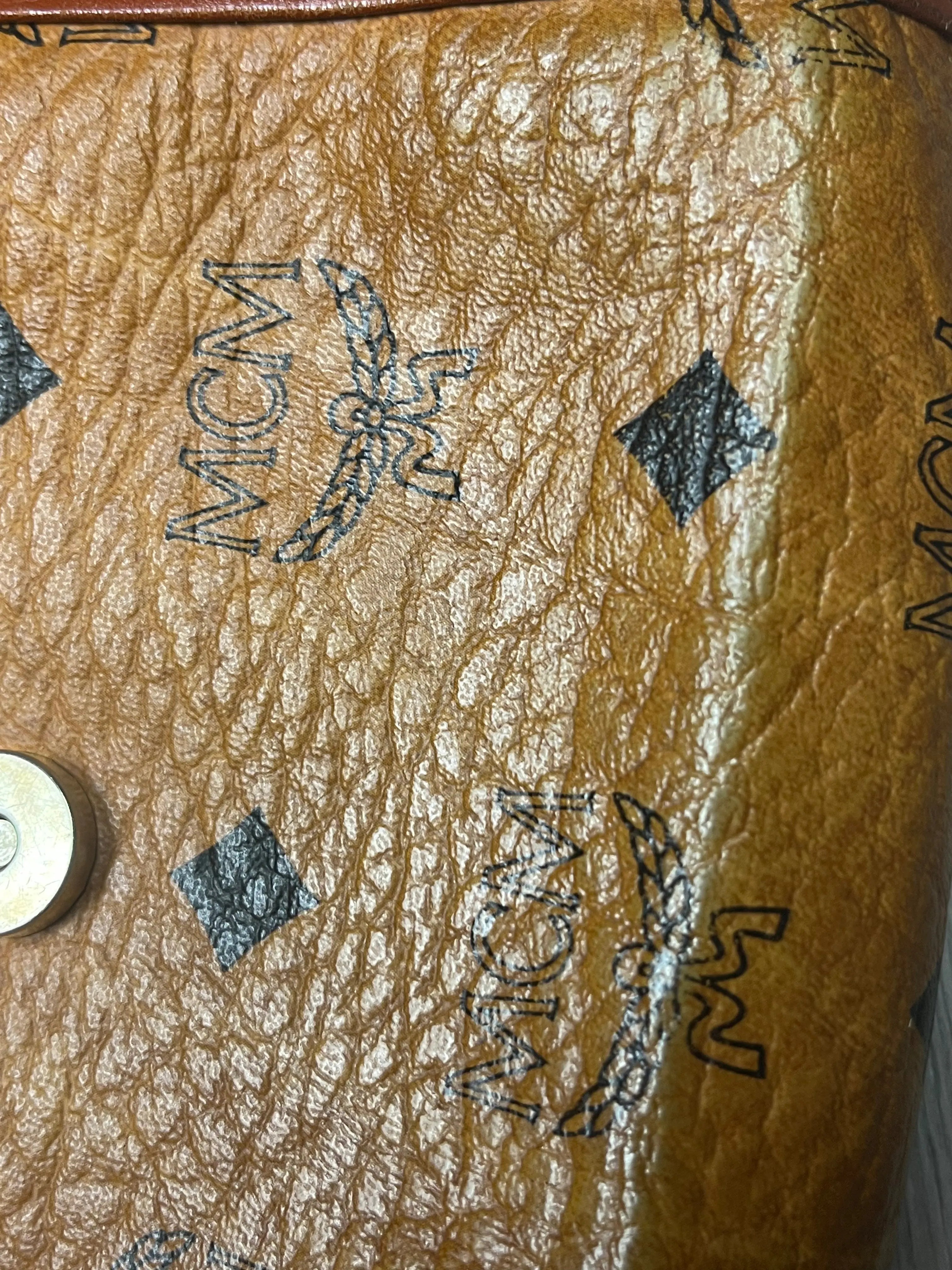 vintage M.C.M slingbag 439sportswear