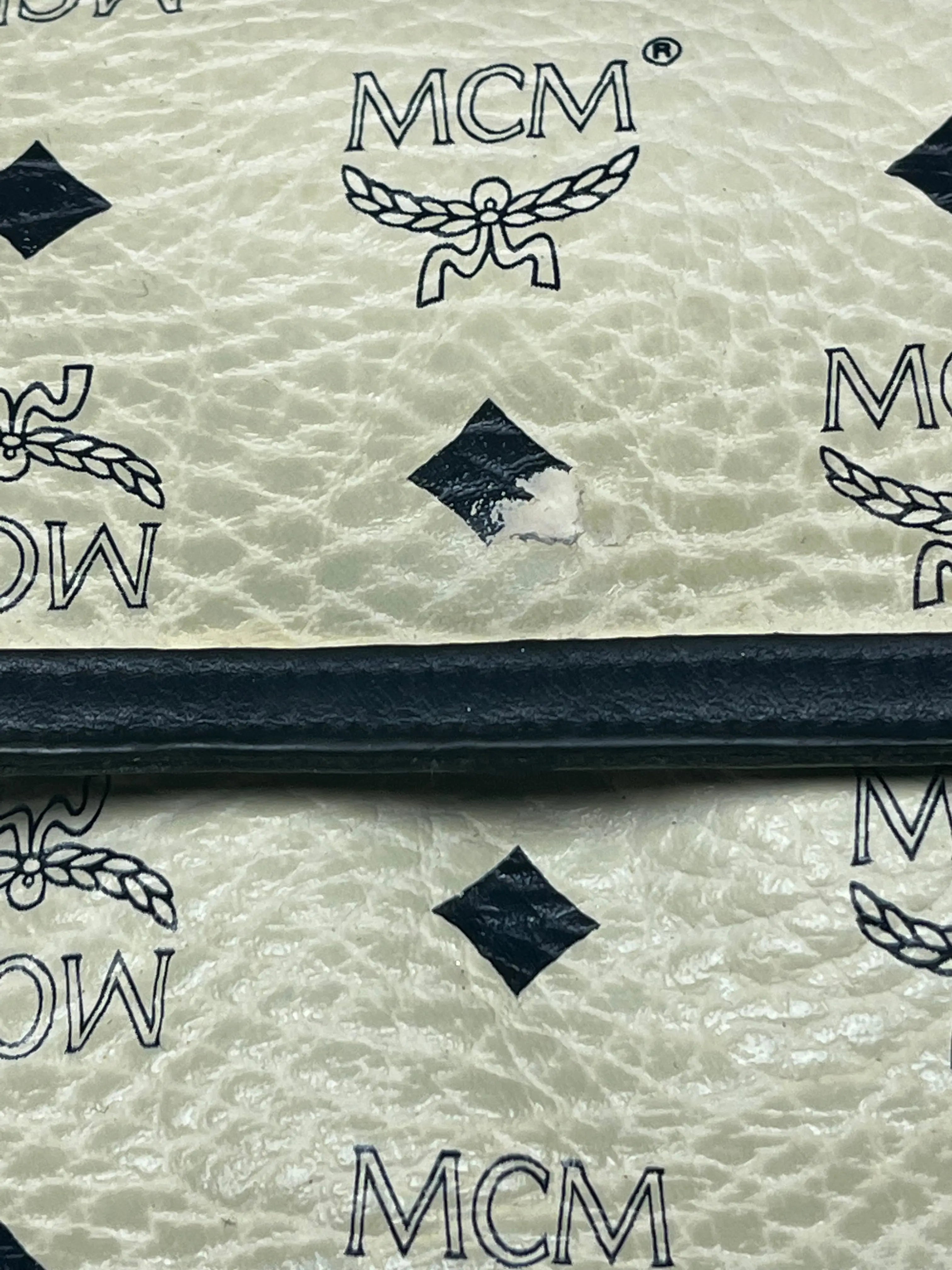 vintage M.C.M slingbag M.C.M