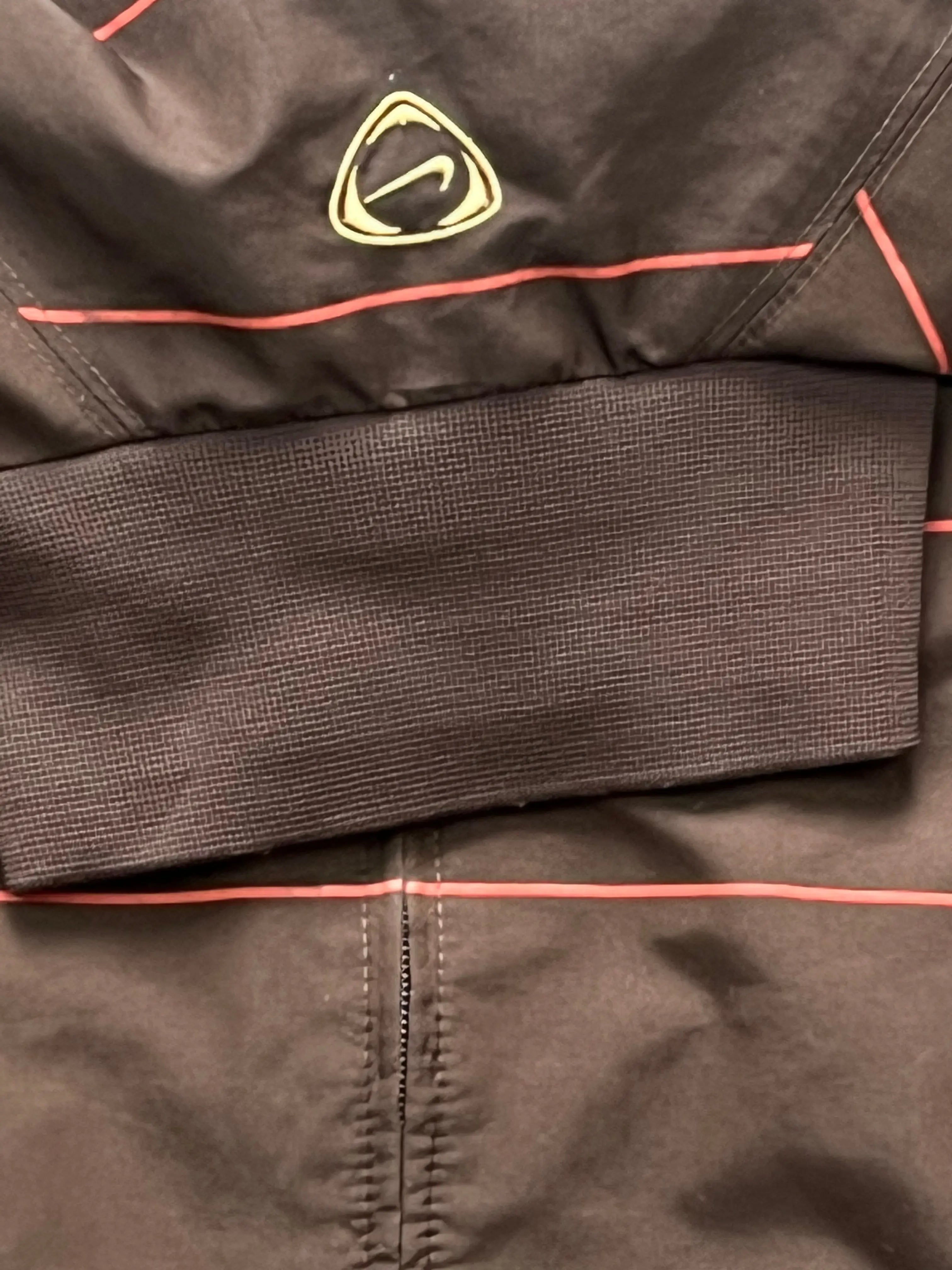 vintage Nike Fc Barcelona windbreaker Nike