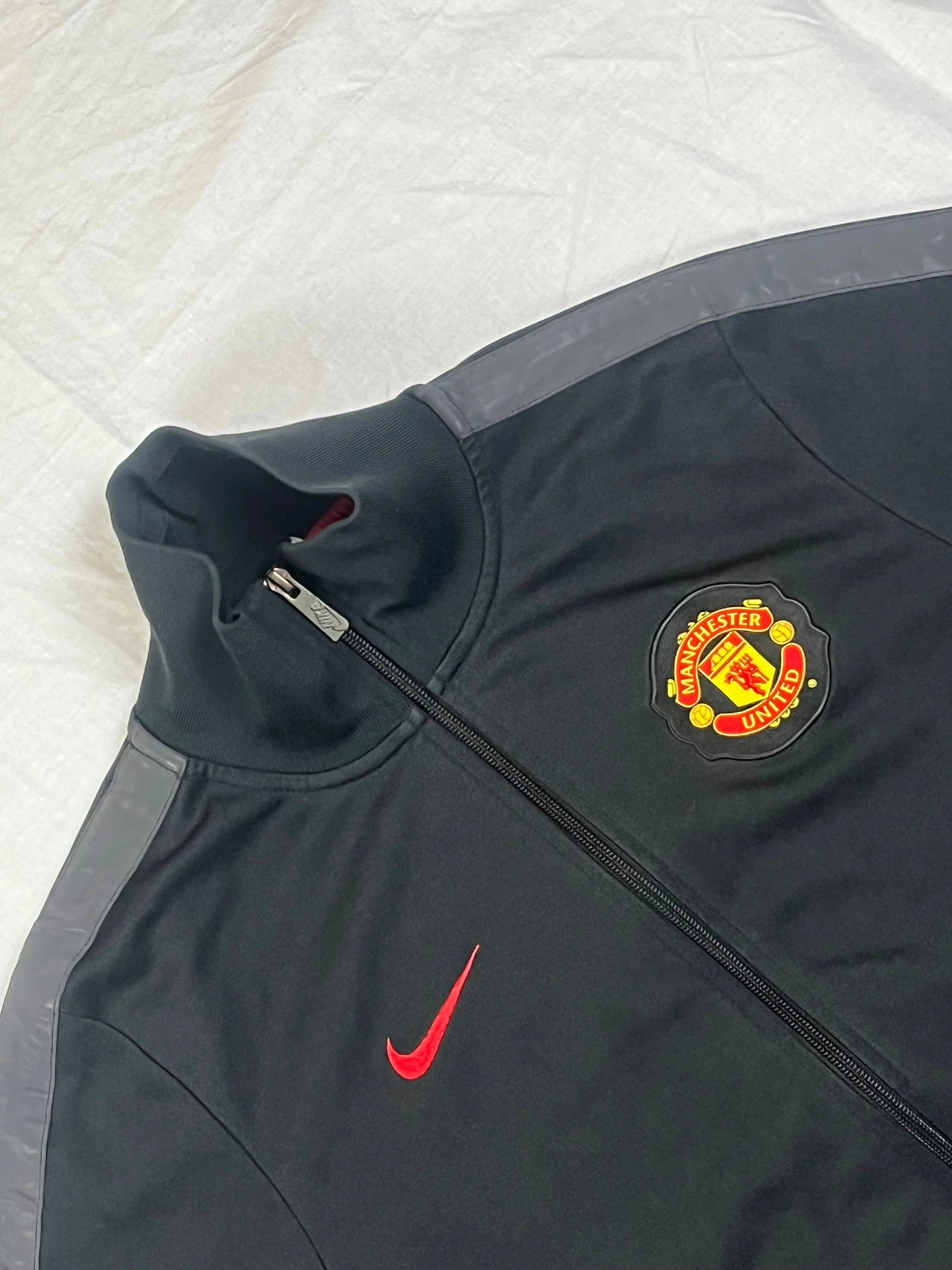 vintage Nike Manchester United trackjacket Nike