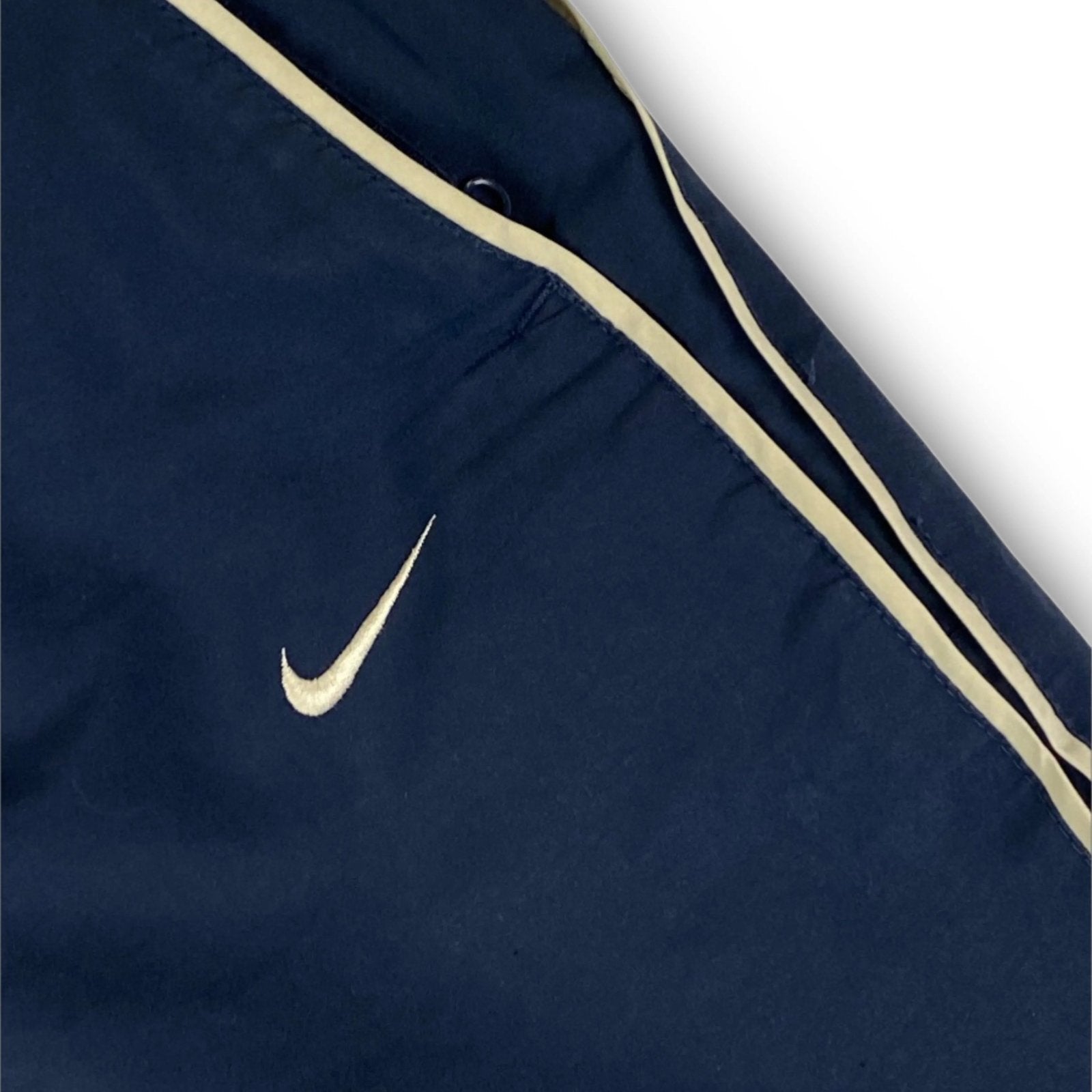 vintage Nike trackpants Nike