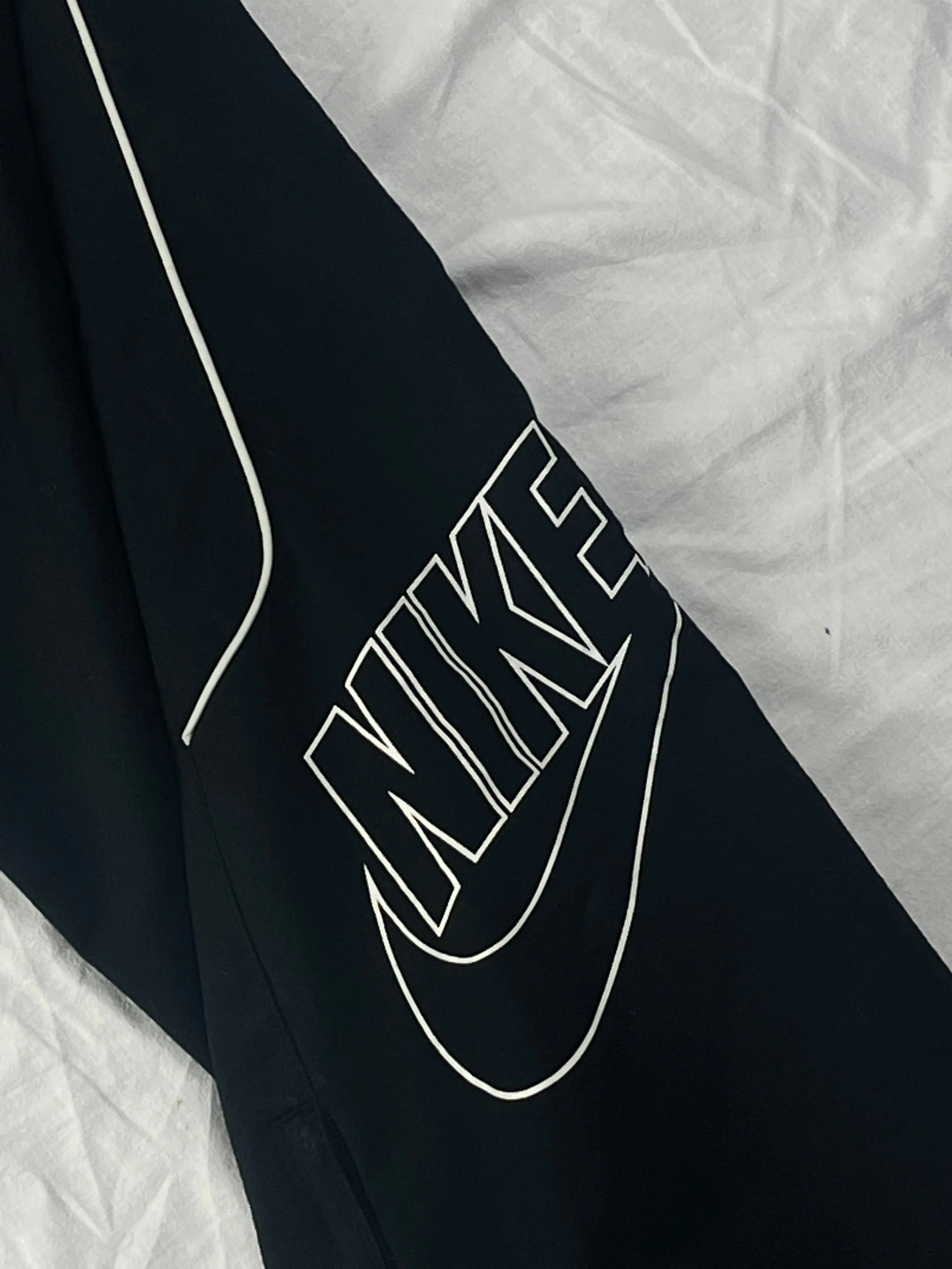 vintage Nike trackpants Nike