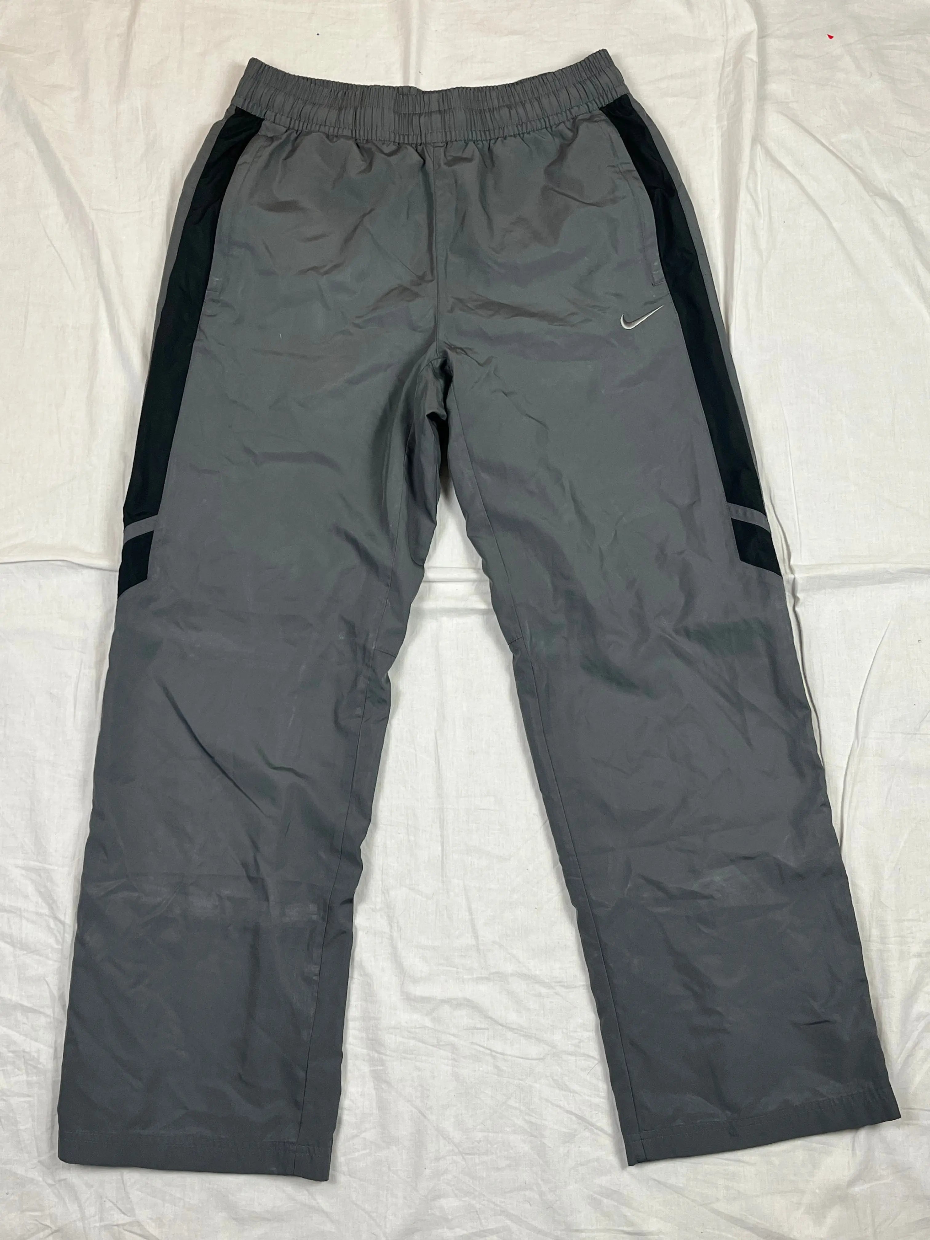 vintage Nike trackpants Nike