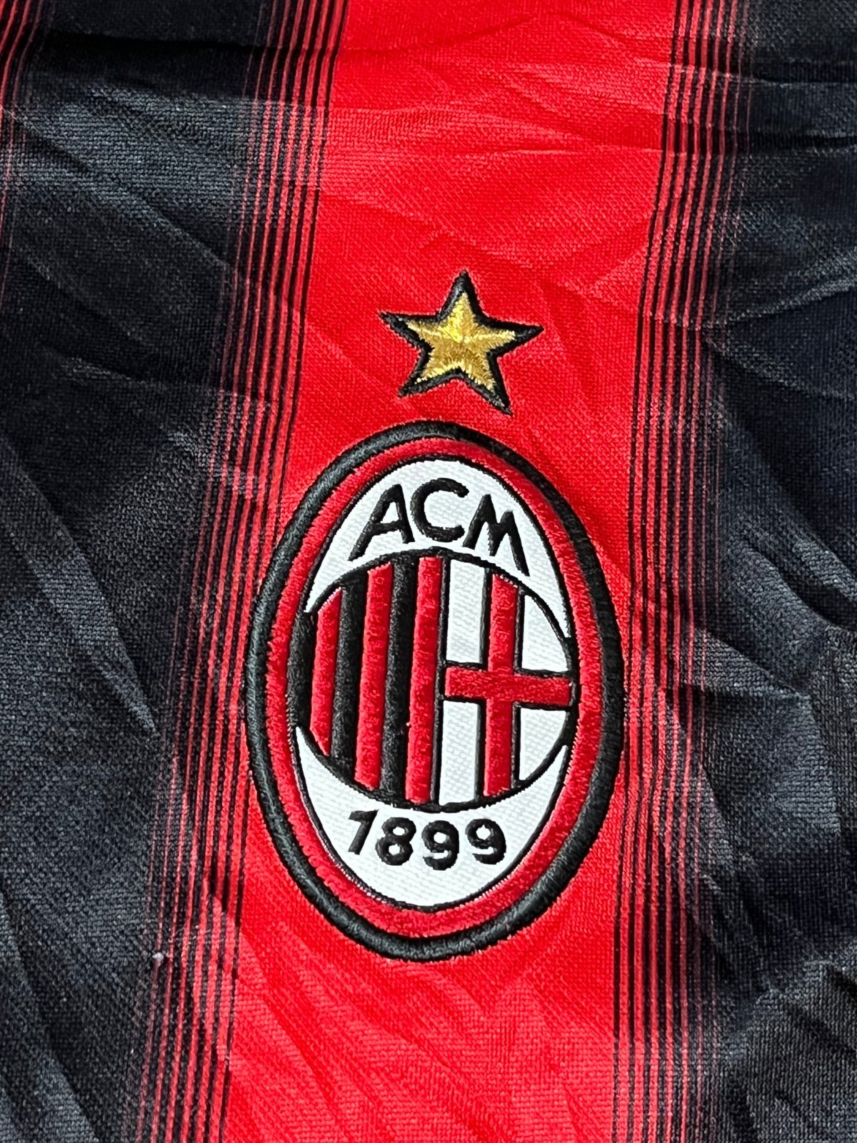 vintage Adidas Ac Milan 2004-2005 home jersey {L} - 439sportswear