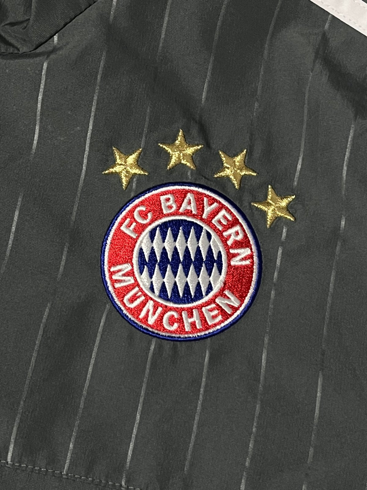 vintage Adidas Bayern Munich tracksuit {M} - 439sportswear