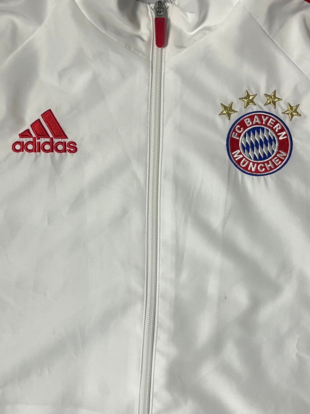 vintage Adidas Bayern Munich windbreaker {M} - 439sportswear
