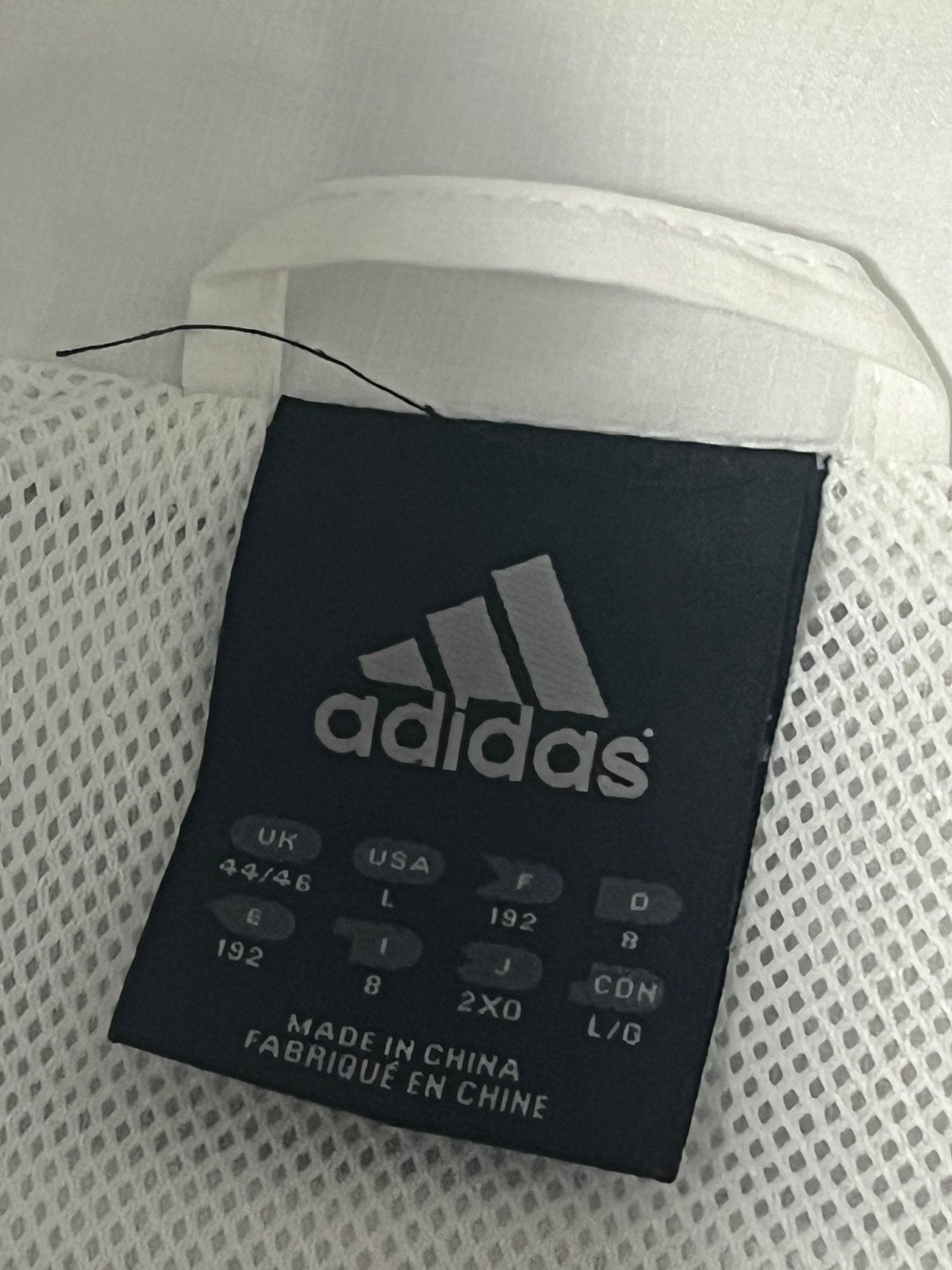 vintage Adidas Fc Liverpool windbreaker {L-XL} - 439sportswear