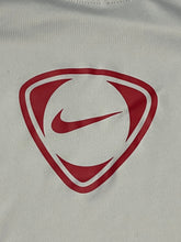 Lade das Bild in den Galerie-Viewer, vintage Nike jersey {S}
