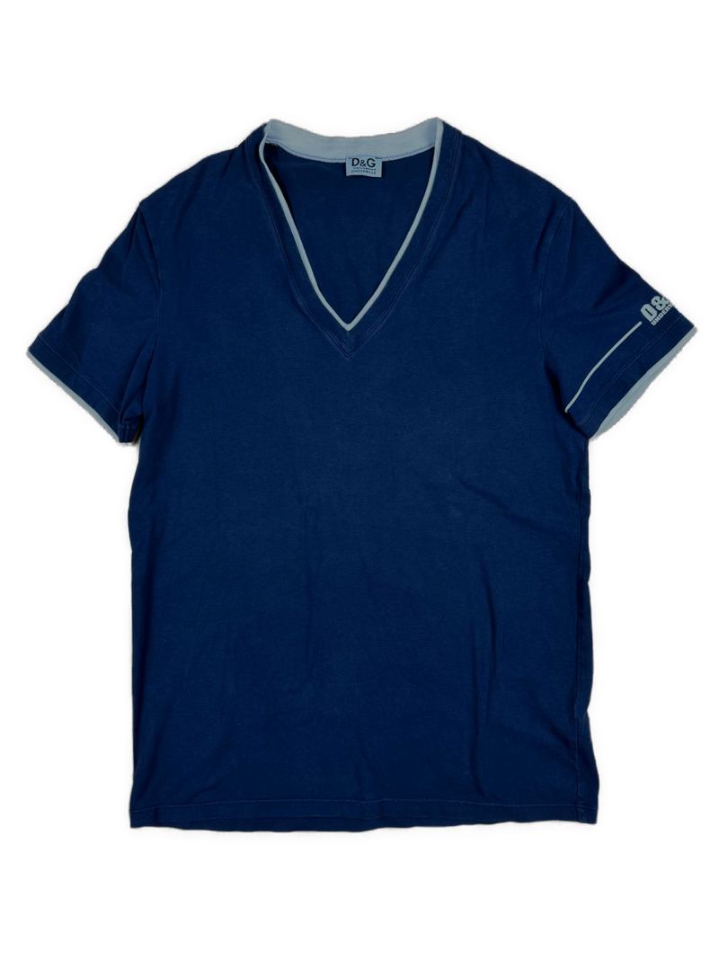 vintage Dolce & Gabbana v-neck t-shirt {M}