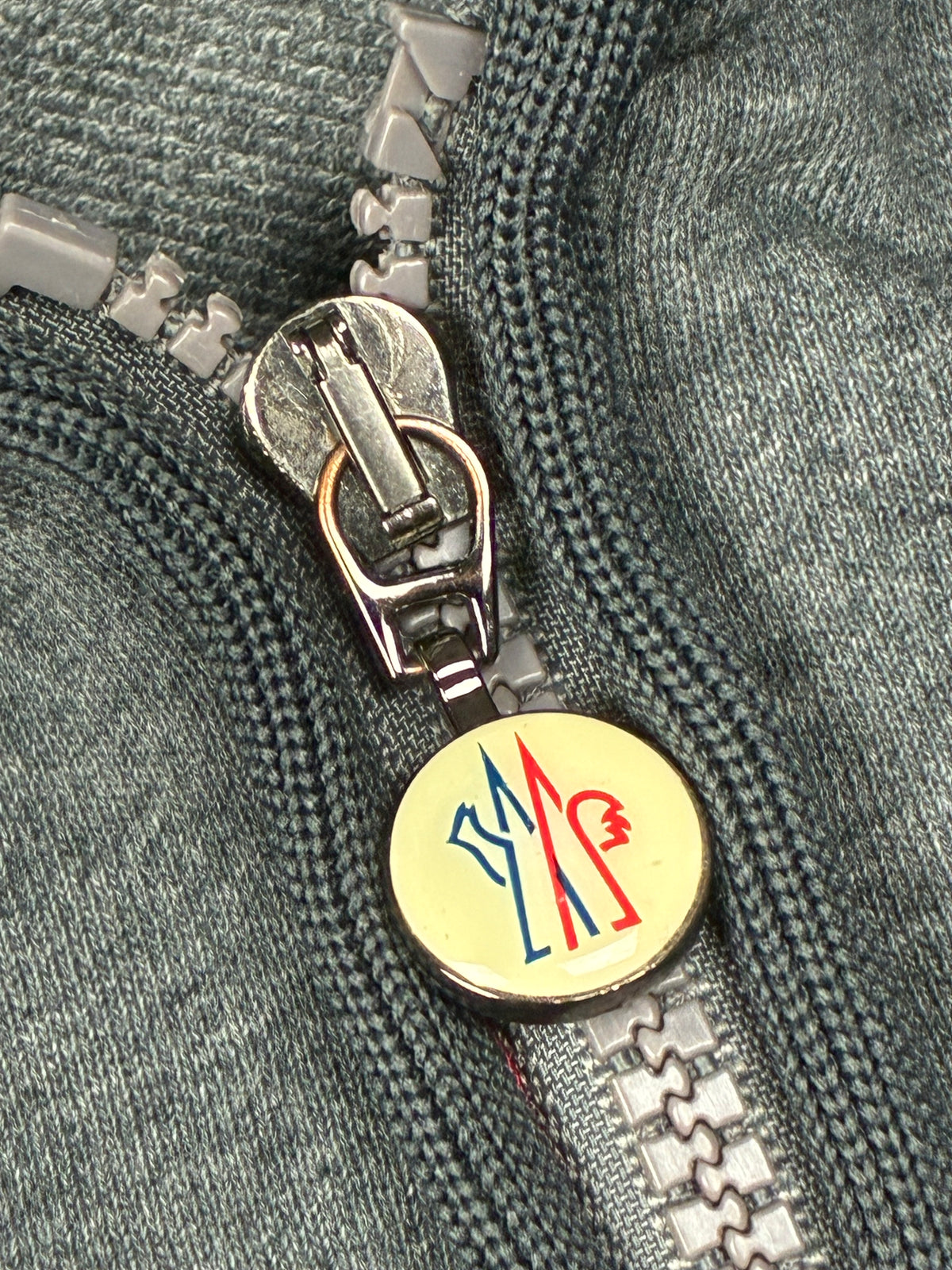 vintage Moncler sweatjacket {M}