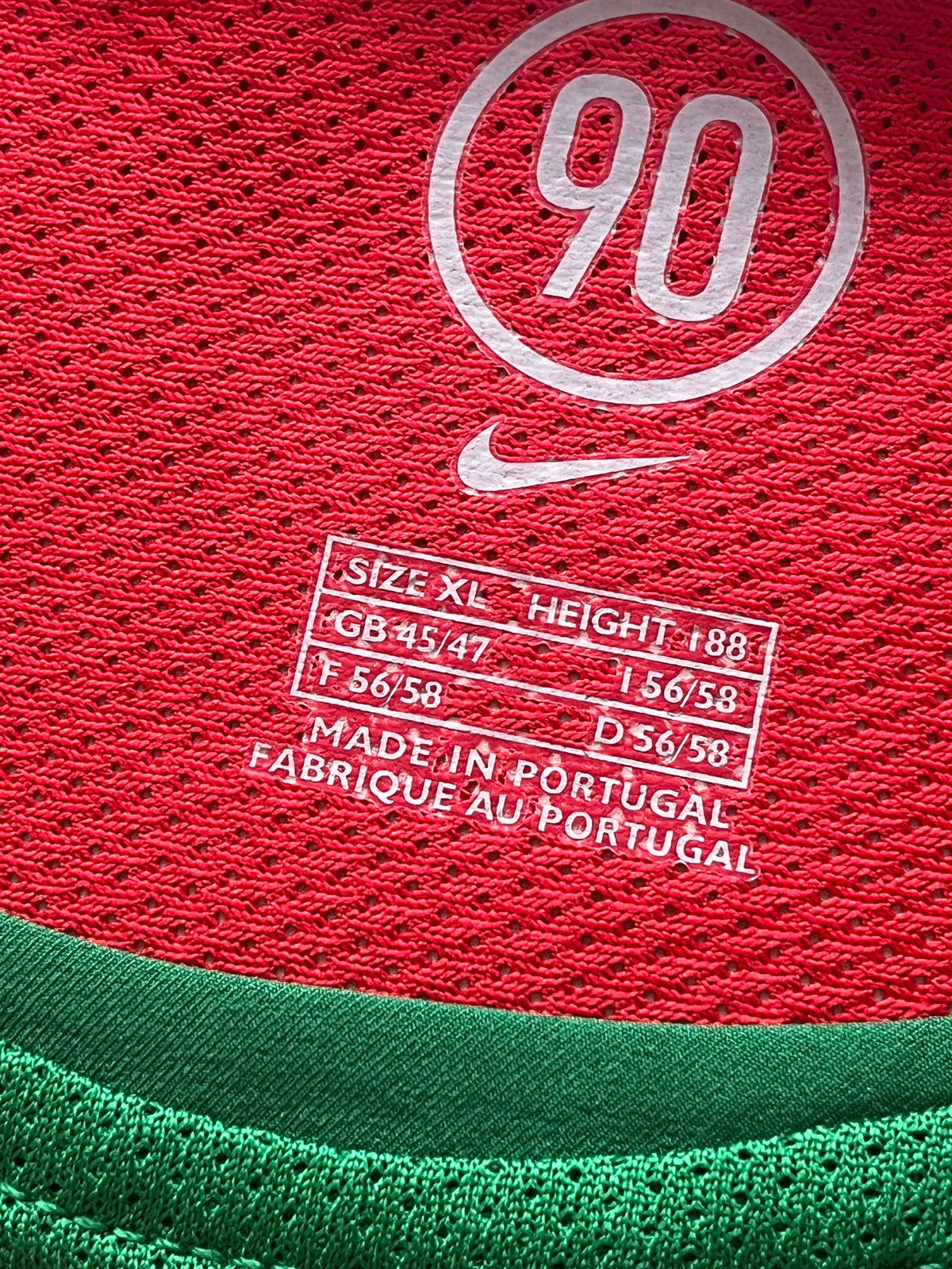 vintage Nike Portugal 2004 home jersey DSWT {XL}