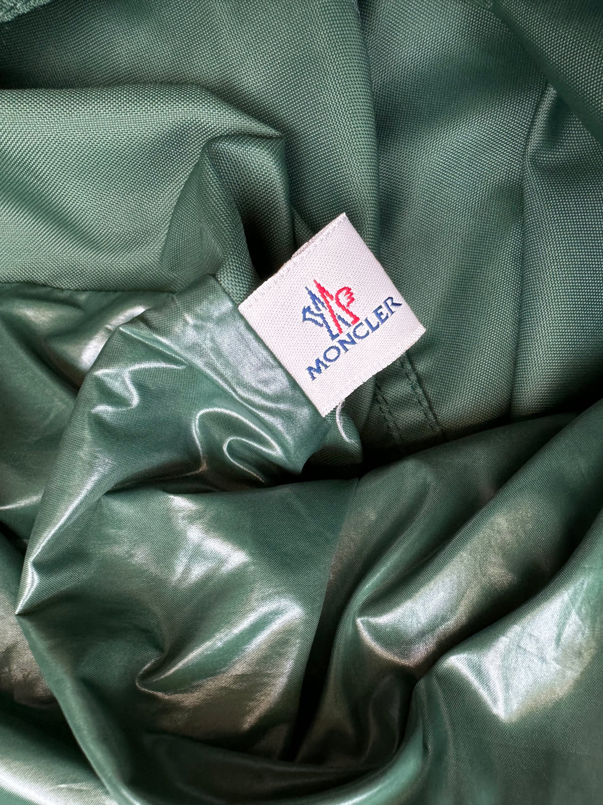 vintage Moncler windbreaker {XL}