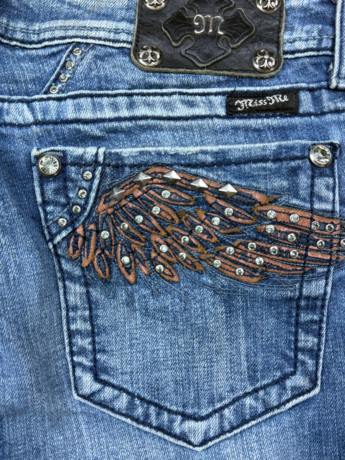 vintage Miss Me jeans {M}