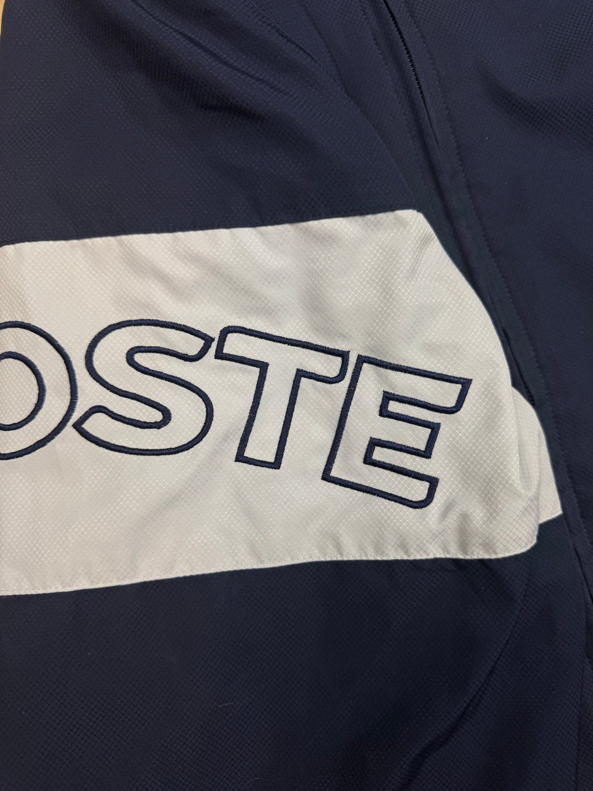 vintage Lacoste windbreaker {M}