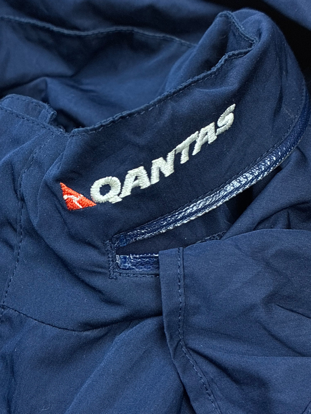 vintage Nike Australia windbreaker {M}