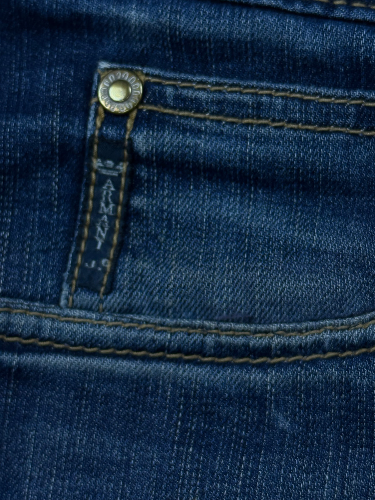 vintage Armani jeans {S}