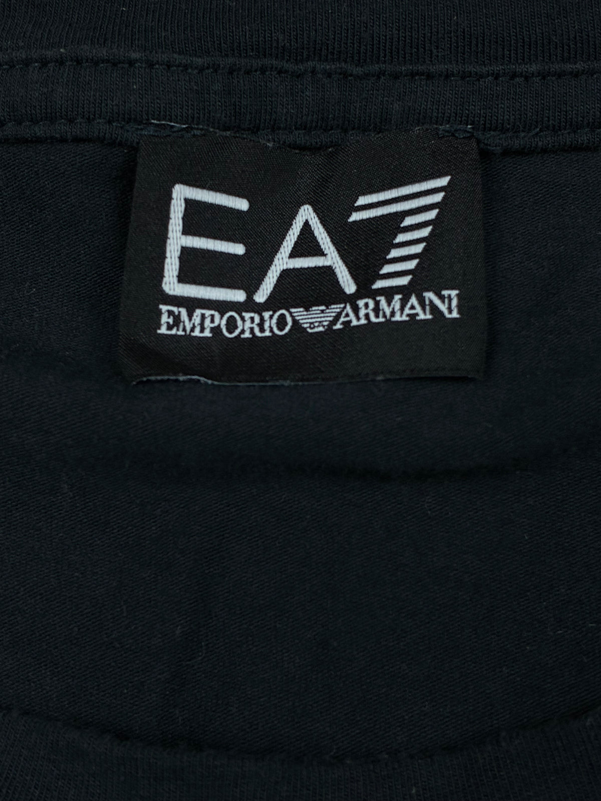 vintage Emporio Armani t-shirt {L}