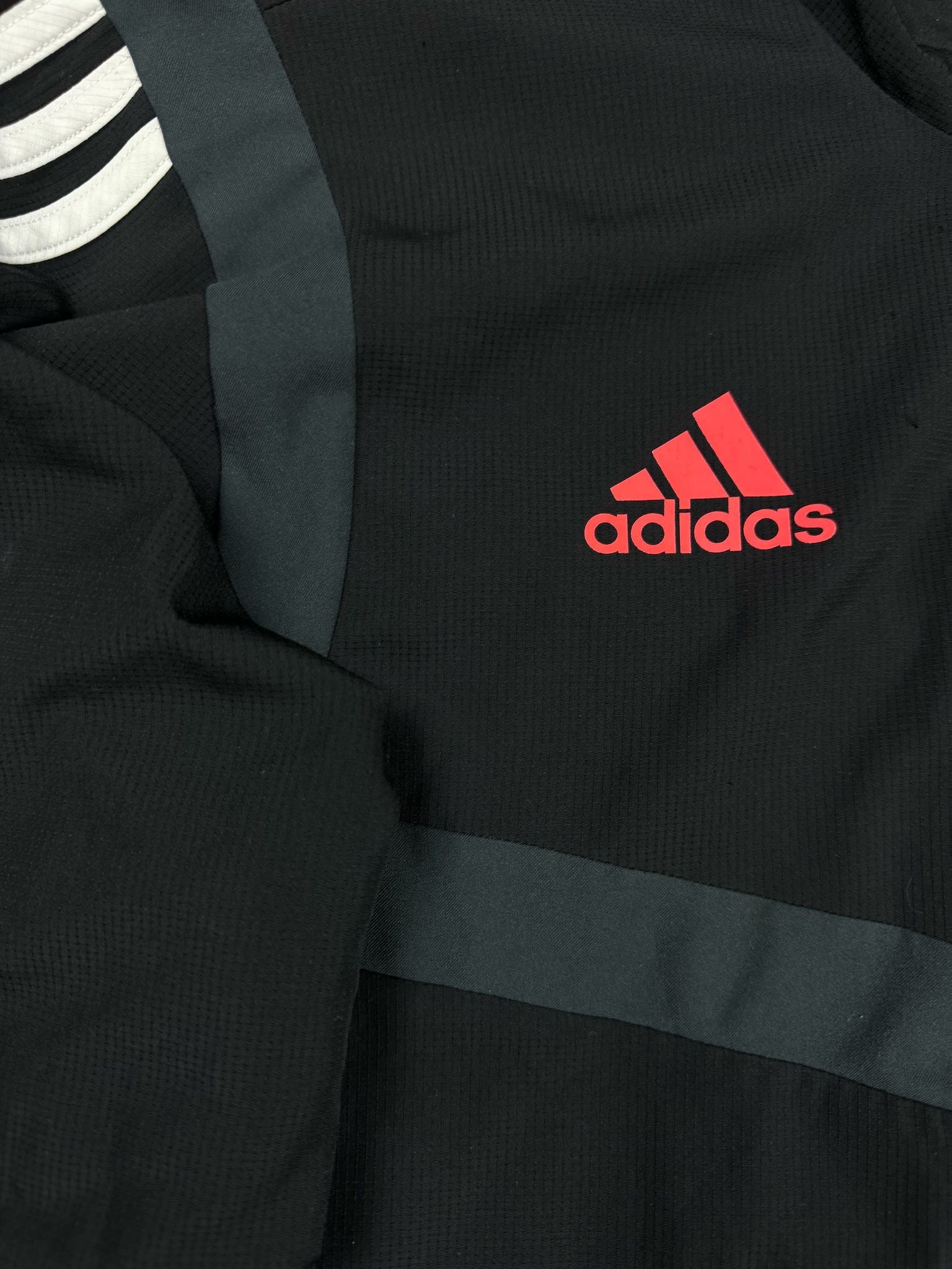 black Adidas Juventus Turin windbreaker {S}