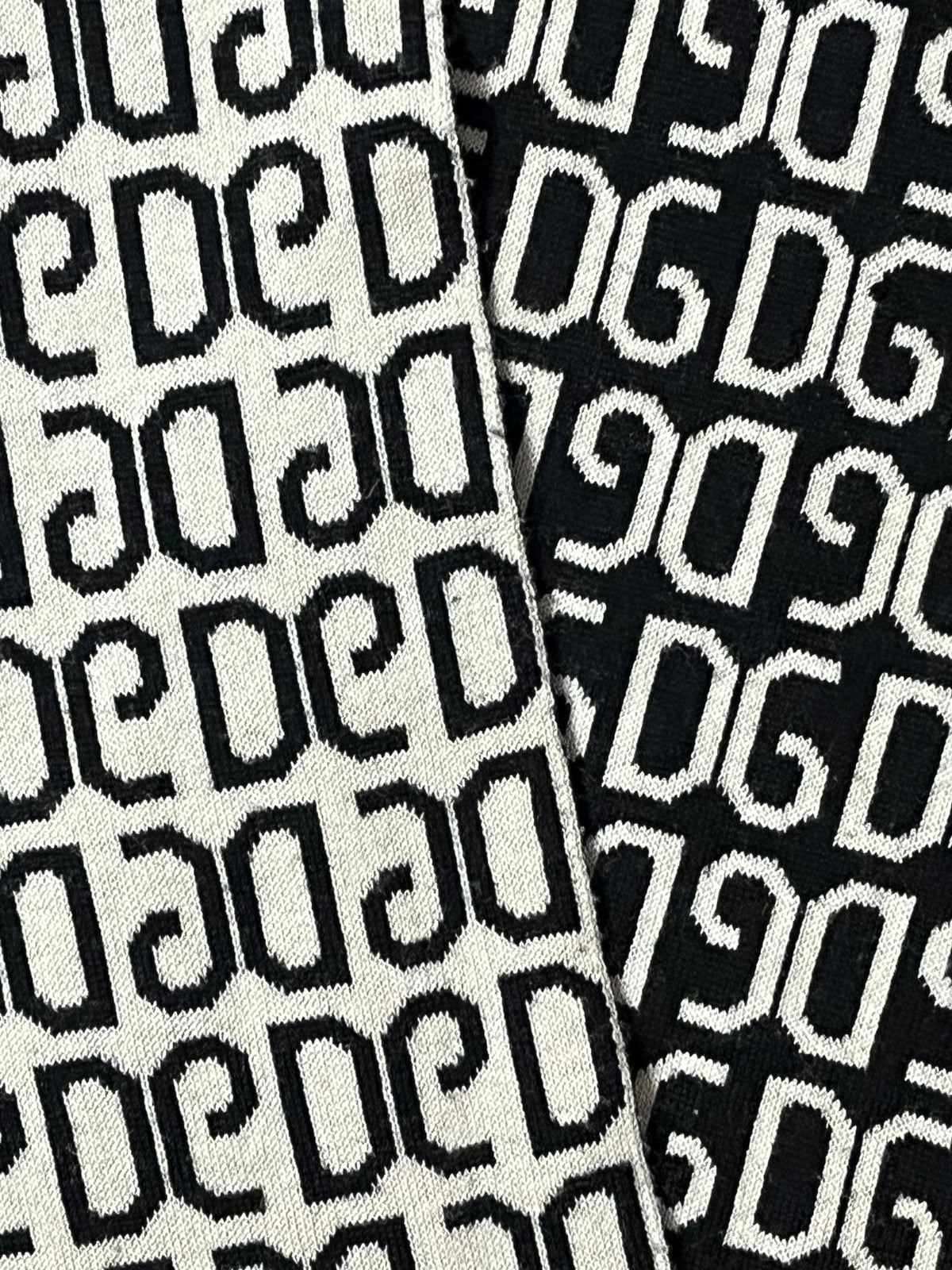 vintage Dolce & Gabbana scarf