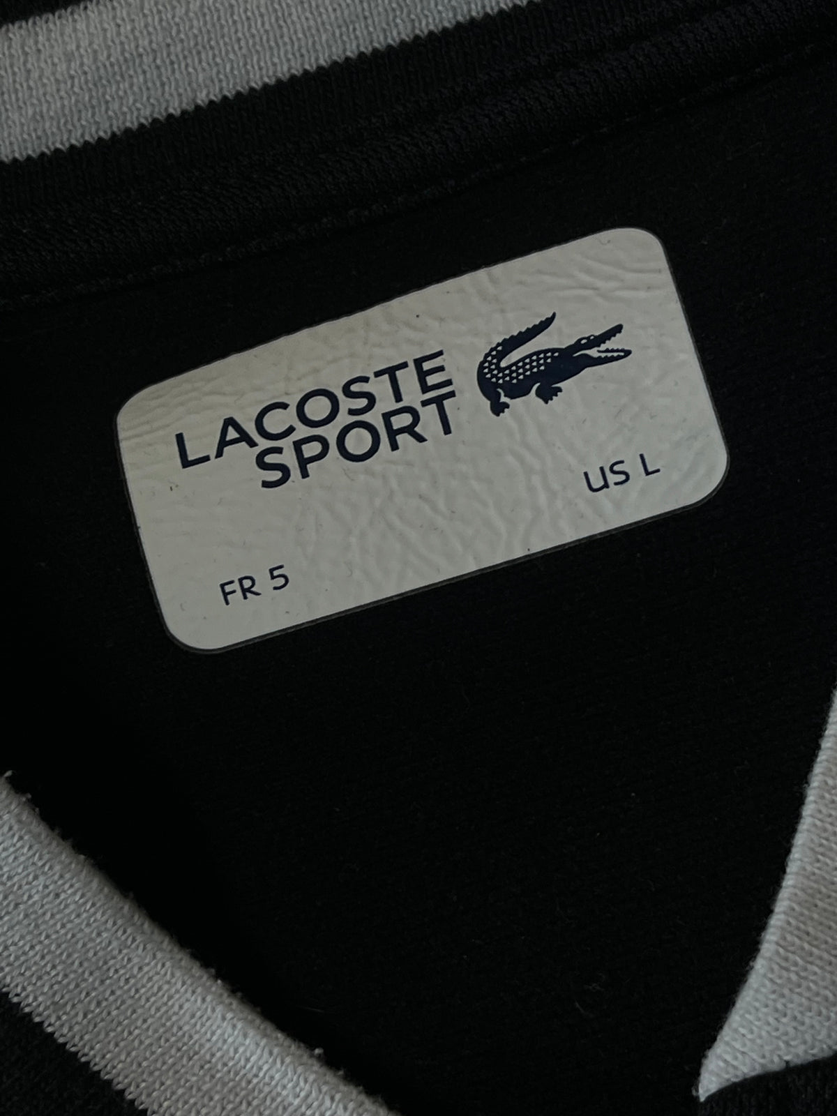 black Lacoste trackjacket {L}