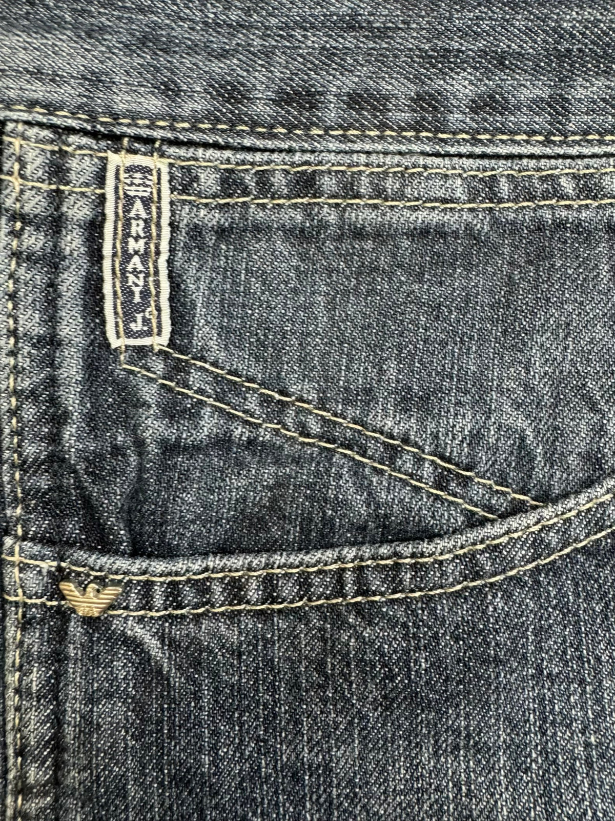 vintage Armani jeans {M}