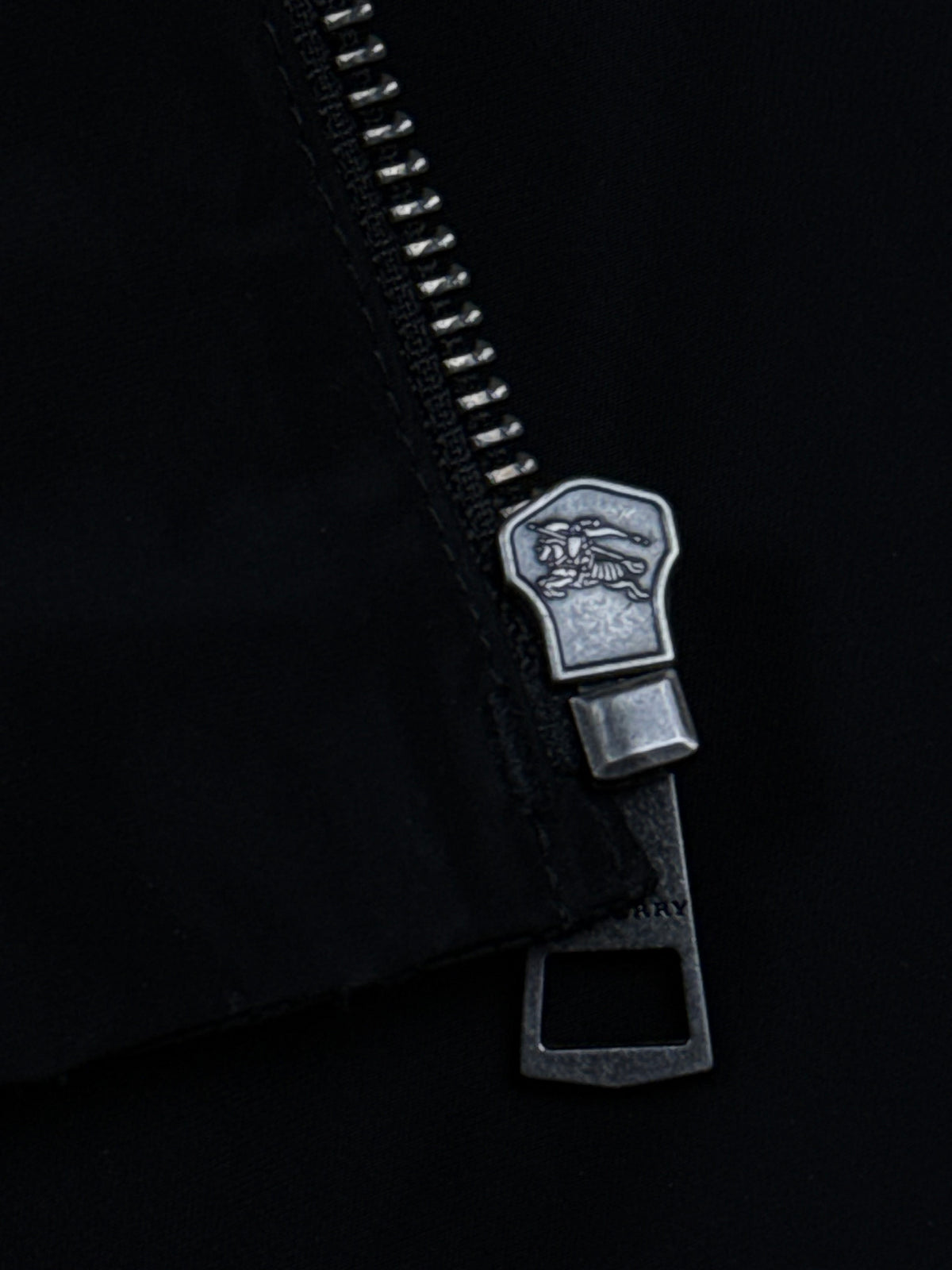 vintage Burberry harringtonjacket {L}