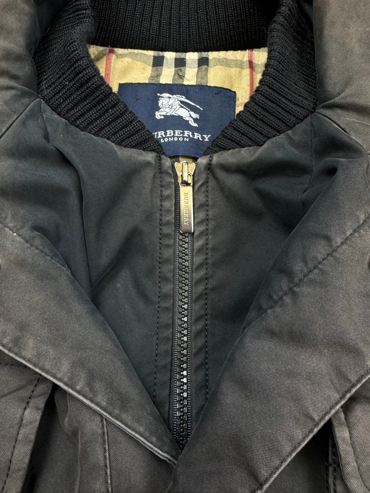 vintage Burberry winterjacket {XL}