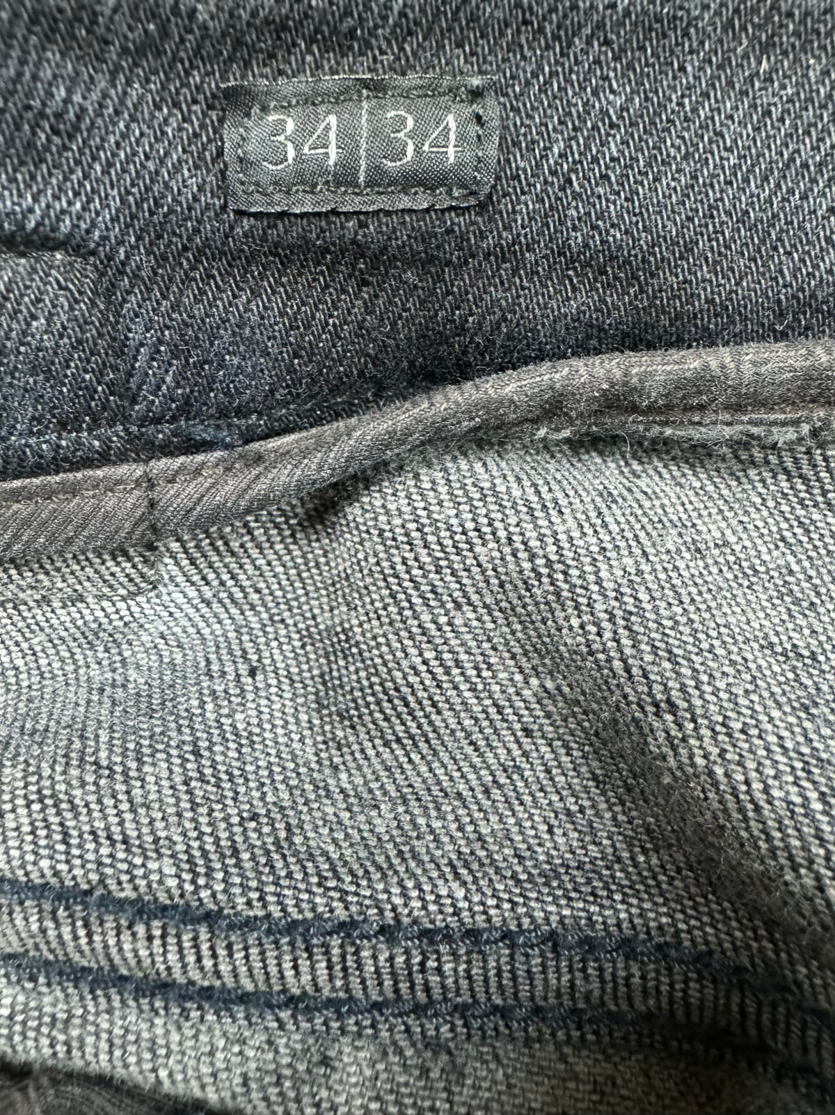 vintage Fendi jeans {M}
