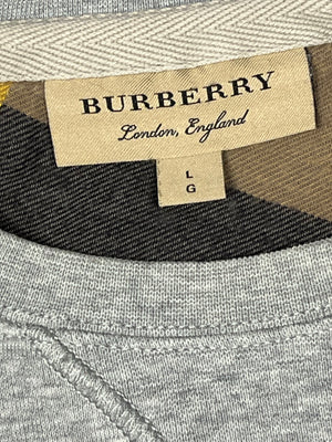 vintage Burberry sweater {L}