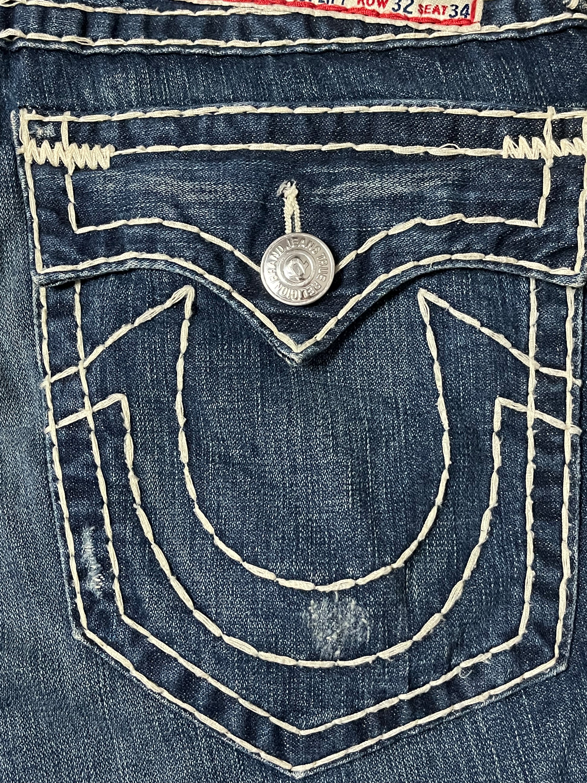 vintage True Religion jeans {M-L}