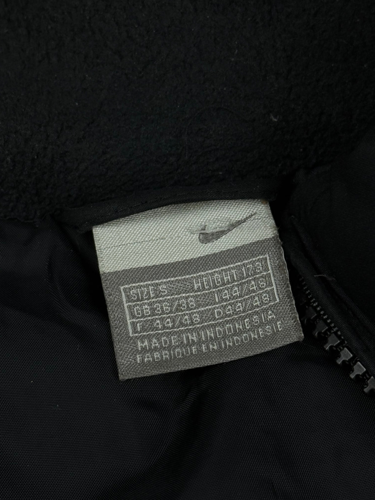 vintage Nike vest {S}