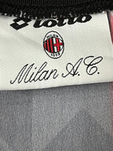 Lade das Bild in den Galerie-Viewer, vintage Lotto Ac Milan 1993-1994 home jersey {M}

