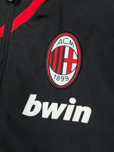 Carica l&#39;immagine nel visualizzatore di Gallery, vintage Adidas Ac Milan windbreaker {L}
