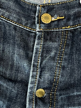 Cargar imagen en el visor de la galería, vintage Dolce &amp; Gabbana jeans {M}
