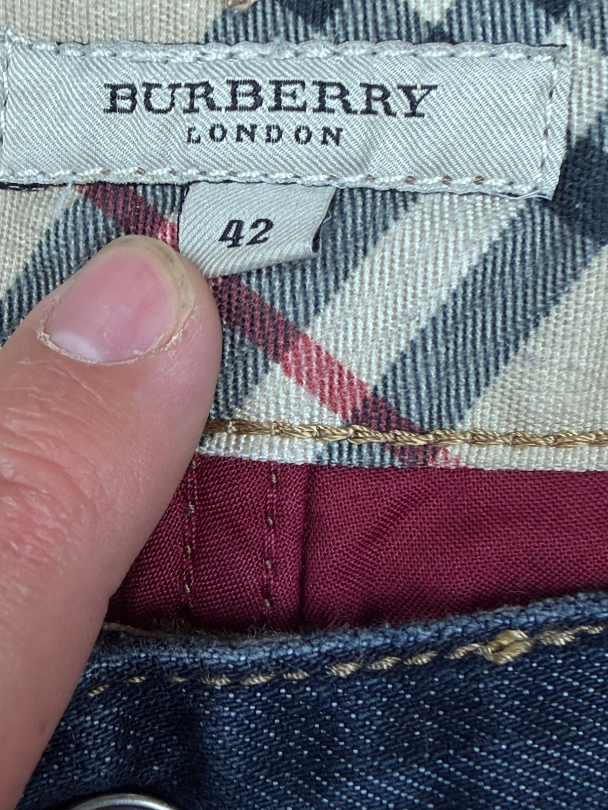 vintage Burberry jeans {XL}