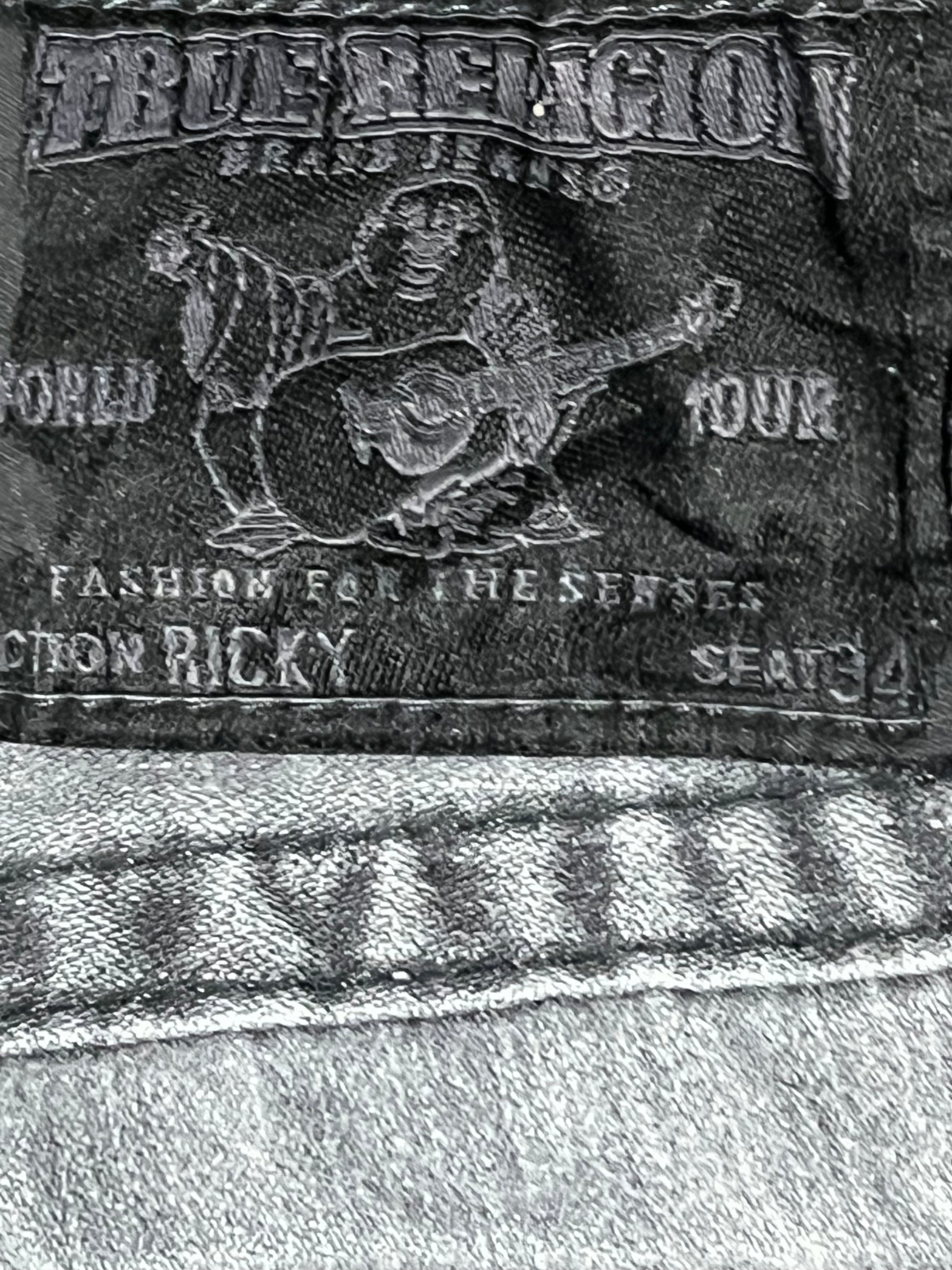 vintage True Religion jeans {M}