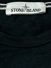 Carica l&#39;immagine nel visualizzatore di Gallery, vintage Stone Island t-shirt {M}

