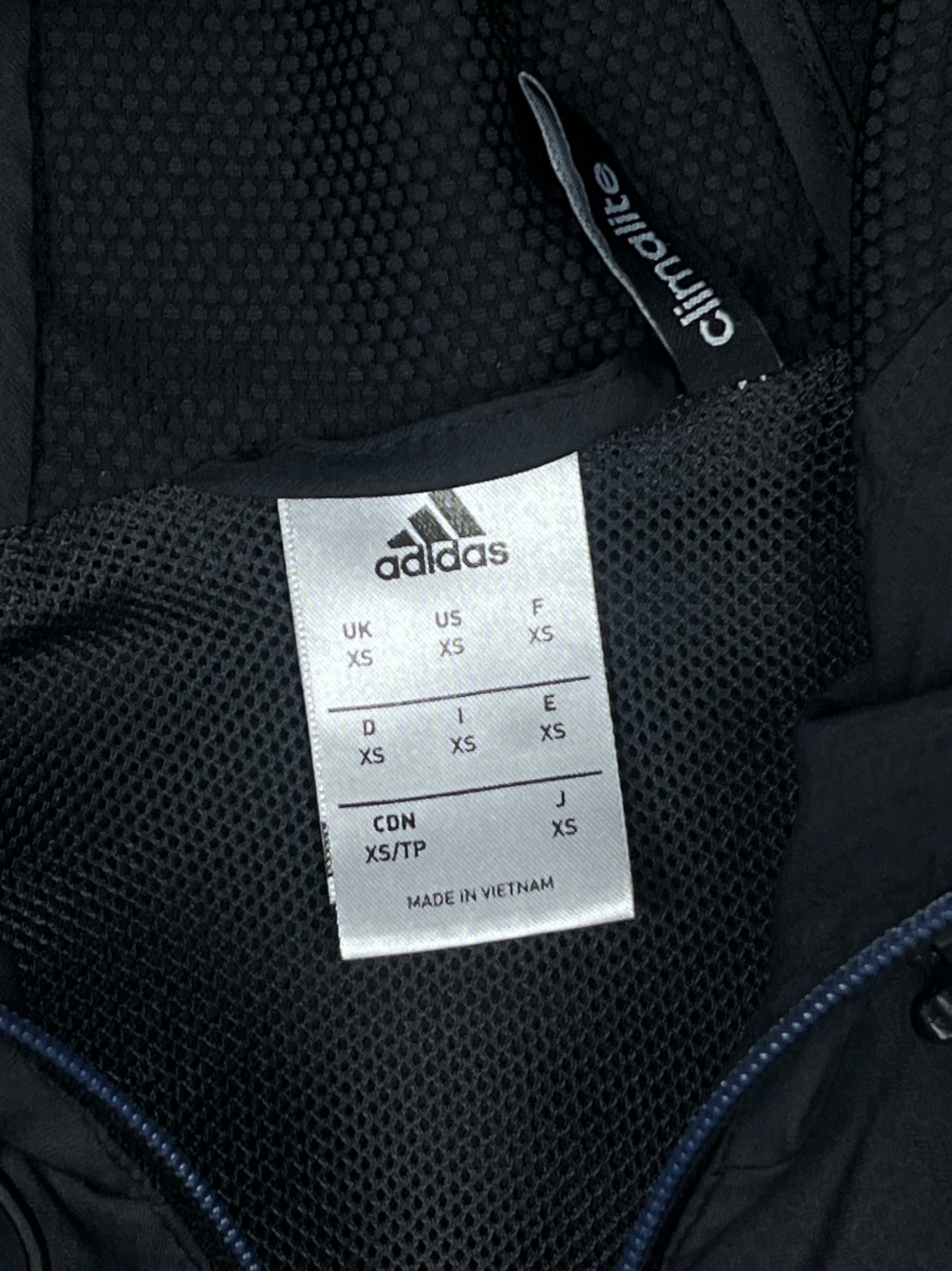 black Adidas Real Madrid windbreaker {S}