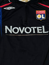 Load image into Gallery viewer, vintage Umbro Olympique Lyon 2007-2008 away jersey {M}
