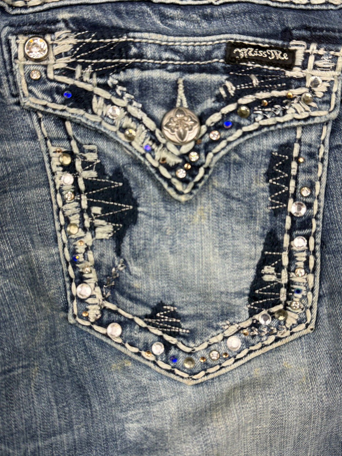vintage Miss Me jeans {M}