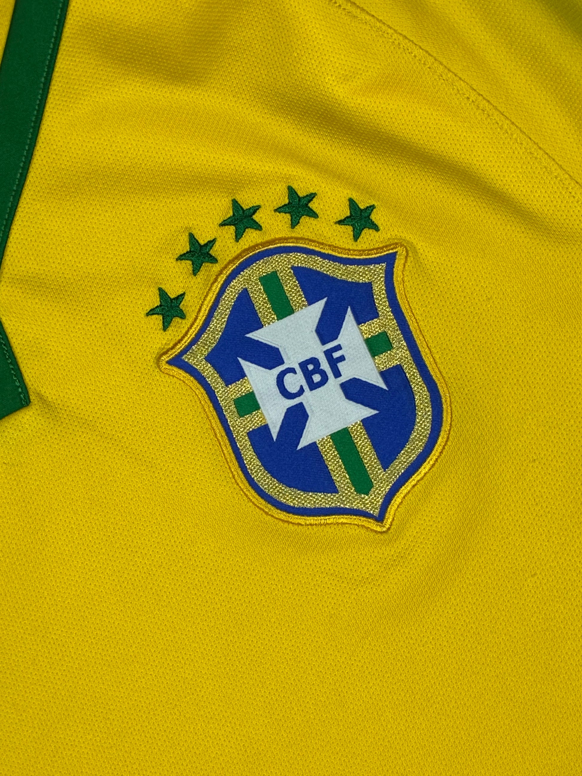 vintage Nike Brasil home jersey {M}