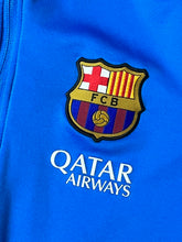 Cargar imagen en el visor de la galería, vintage babyblue Nike Fc Barcelona trackjacket {M}
