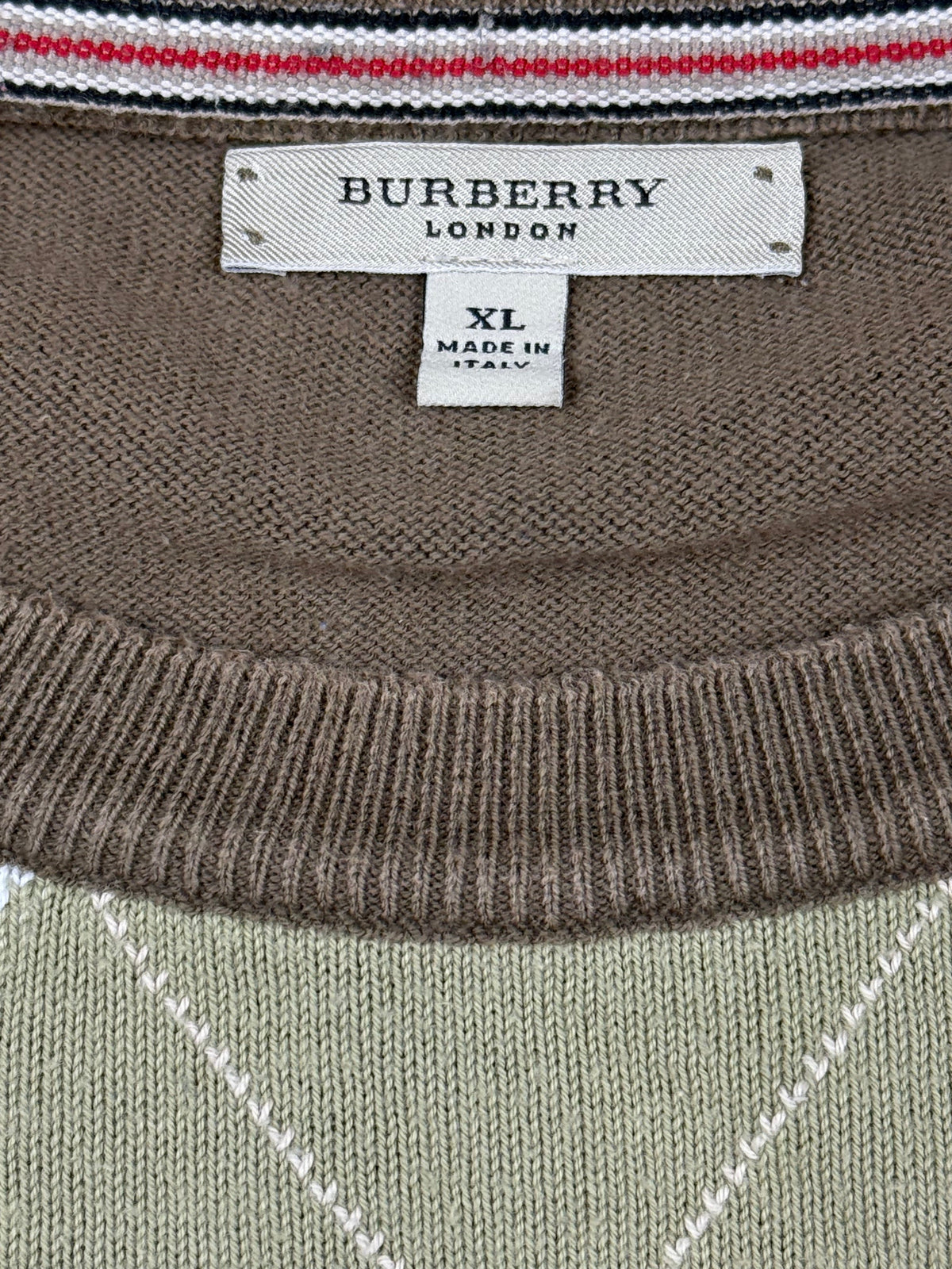 vintage Burberry knittedsweater {XL}